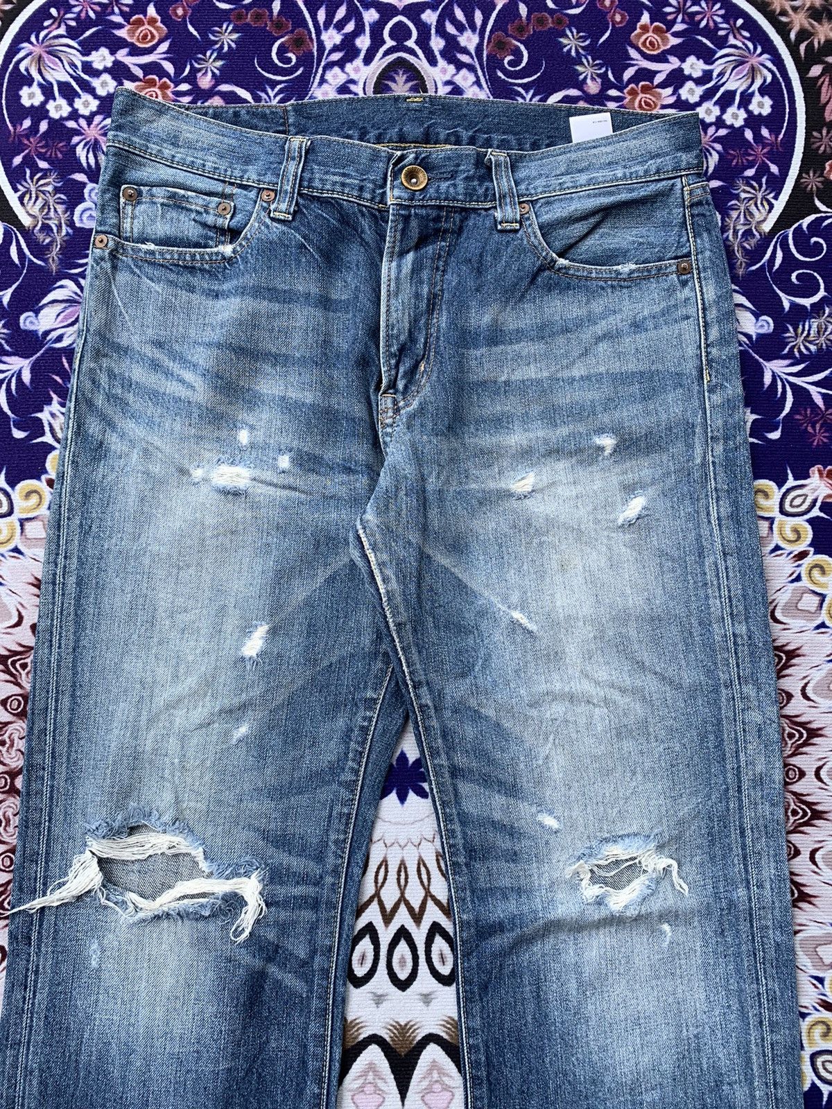 Japanese Brand Uniqlo Distressed Denim Size US 34 / EU 50 - 3 Thumbnail
