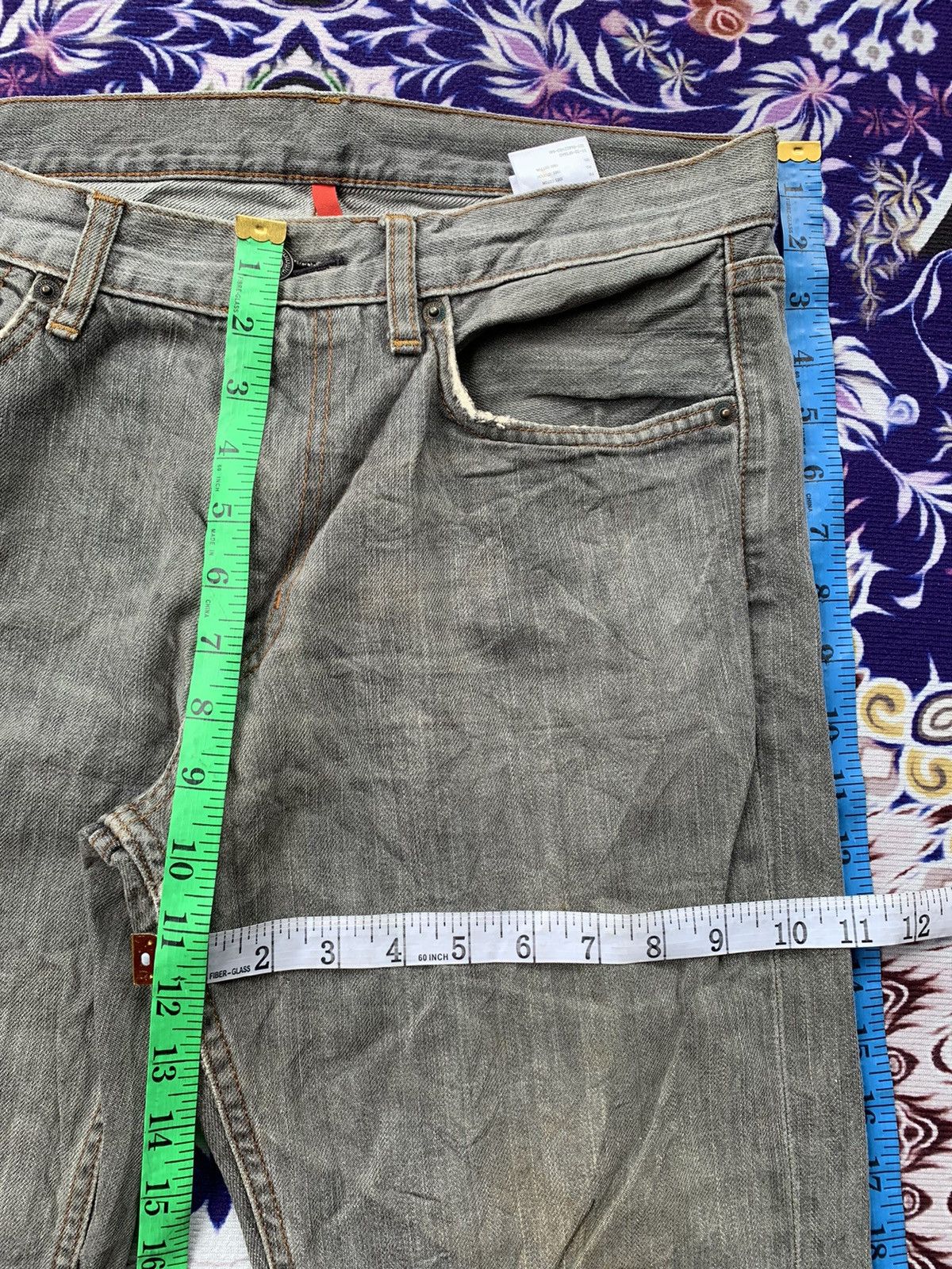 Uniqlo Uniqlo Distressed Denim Size US 32 / EU 48 - 16 Thumbnail