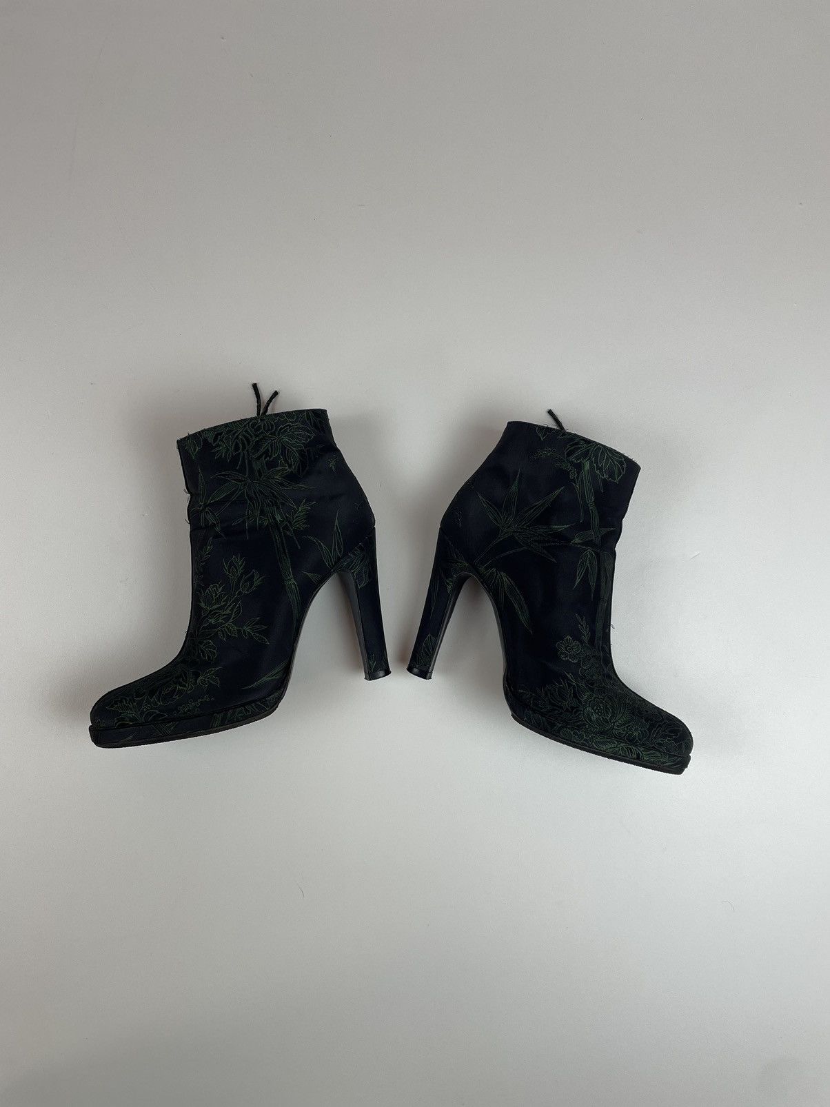 Etro Etro ankle boots Floral Pattern avant garde Womens size 37 Size US 4.5 / IT 34.5 - 2 Thumbnail