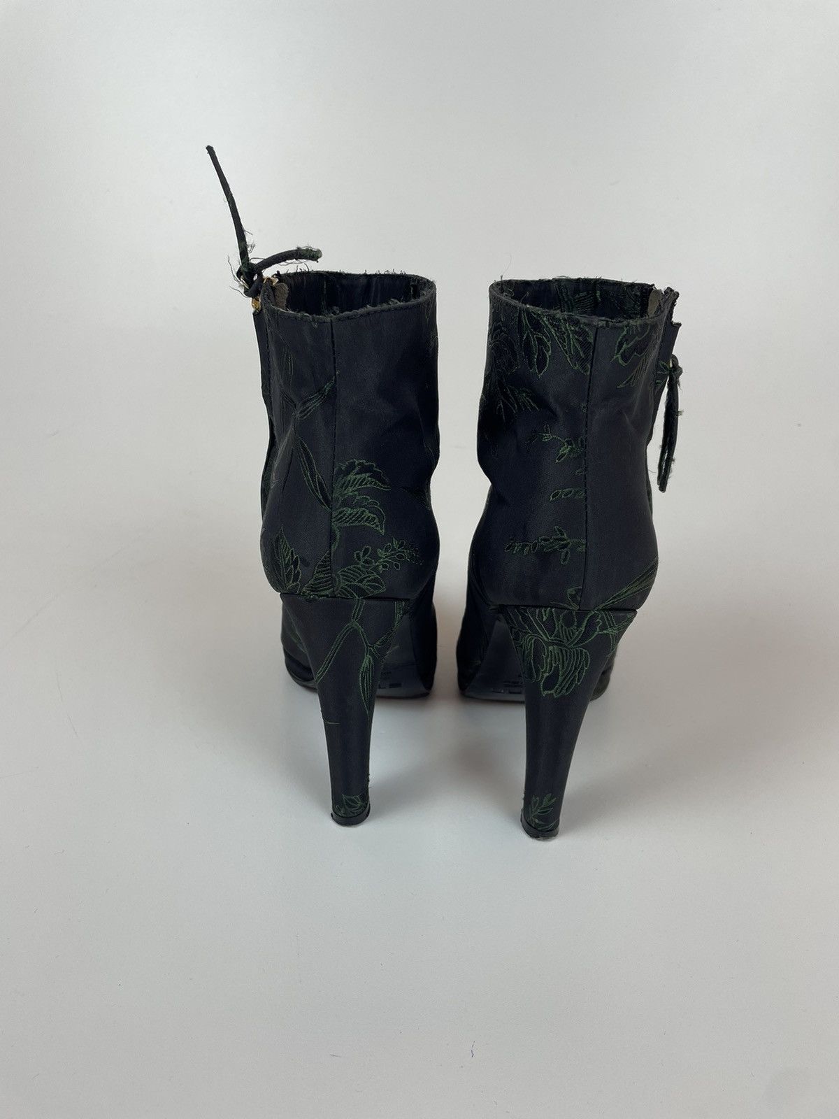 Etro Etro ankle boots Floral Pattern avant garde Womens size 37 Size US 4.5 / IT 34.5 - 6 Thumbnail