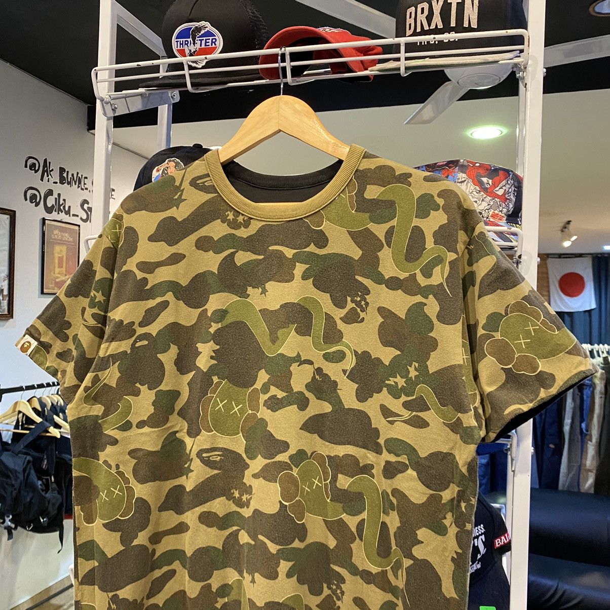 Bape × Kaws Bape x Kaws Camo Reversible Tee Size US L / EU 52-54 / 3 - 5 Thumbnail