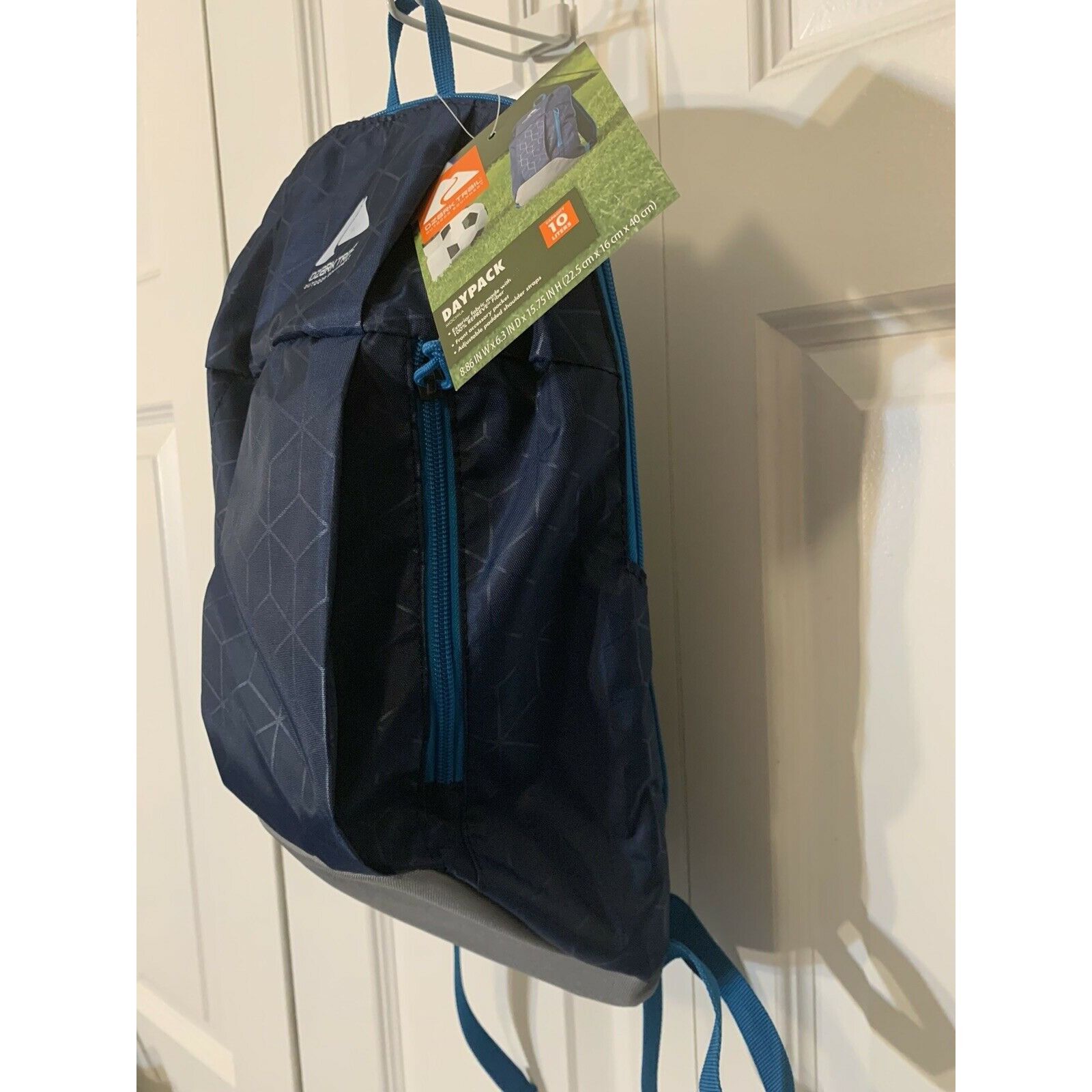Other New Ozark Trail Hiking Lightweight Day Pack 10L Backpack Blu Size ONE SIZE - 4 Thumbnail