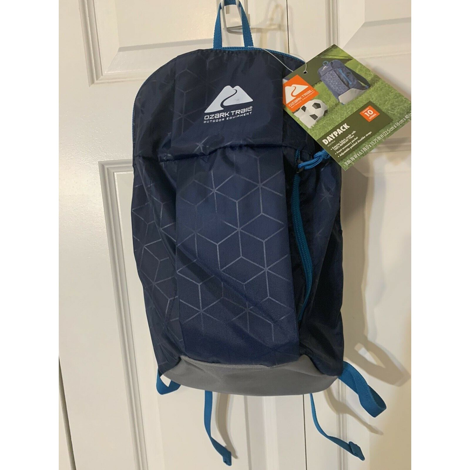Other New Ozark Trail Hiking Lightweight Day Pack 10L Backpack Blu Size ONE SIZE - 3 Thumbnail