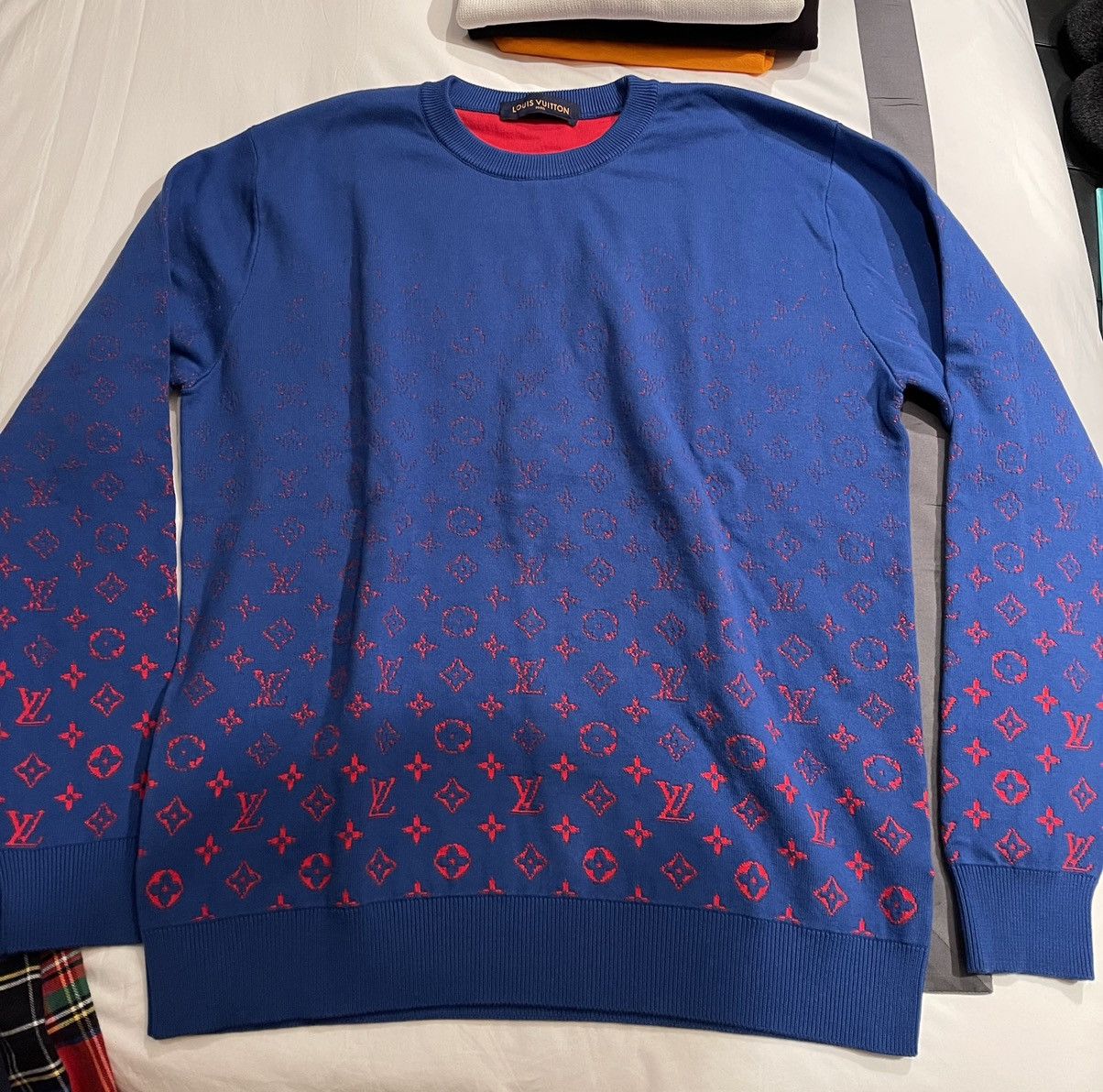 Louis Vuitton Louis Vuitton Gradient Monogram sweater Size US XL / EU 56 / 4 - 1 Thumbnail