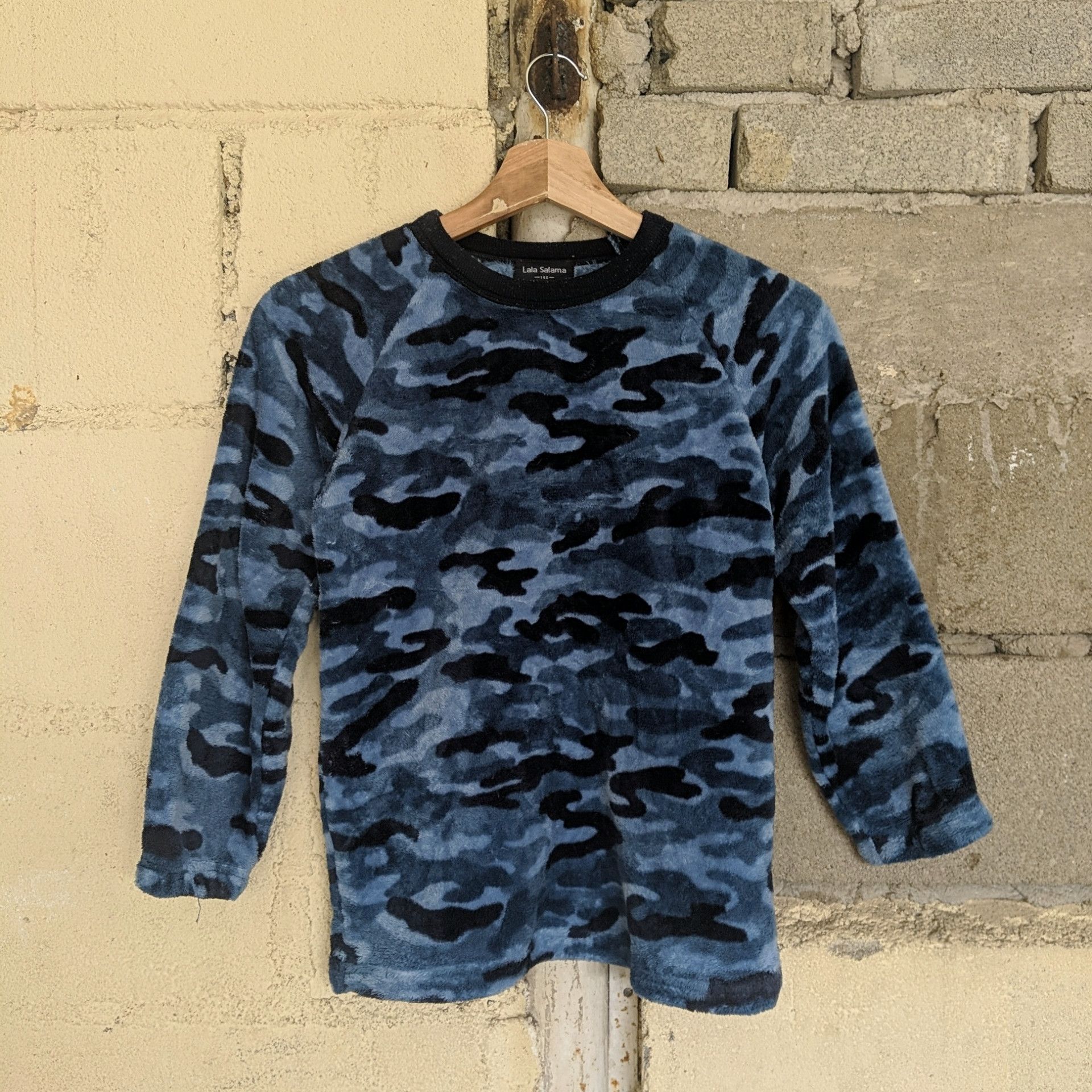 image of Aran Isles Knitwear x Vintage Lala Salama Camo Knitwear Sweater Jumper in Blue Camo, Men's (Size XS