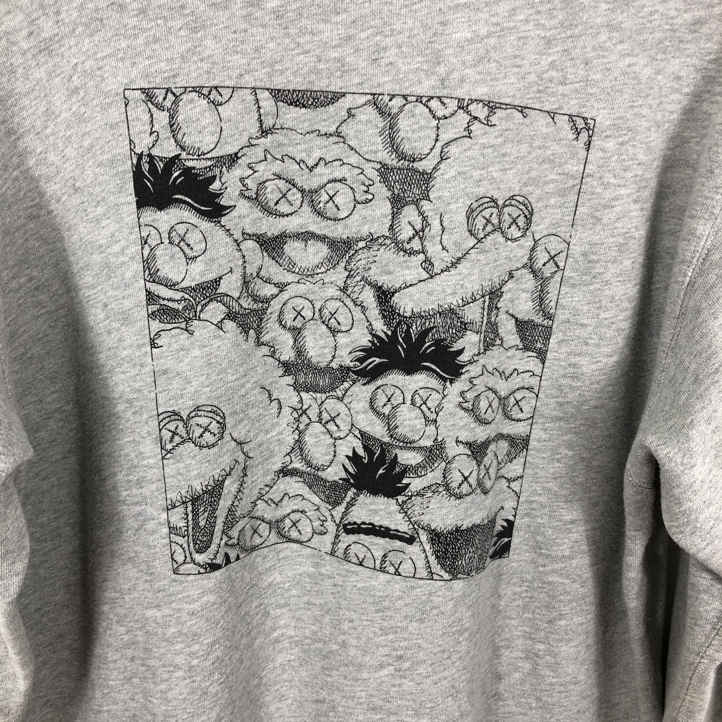 Kaws × Uniqlo Uniqlo x Kaws x Sesame Street Sweatshirt Size US M / EU 48-50 / 2 - 4 Thumbnail