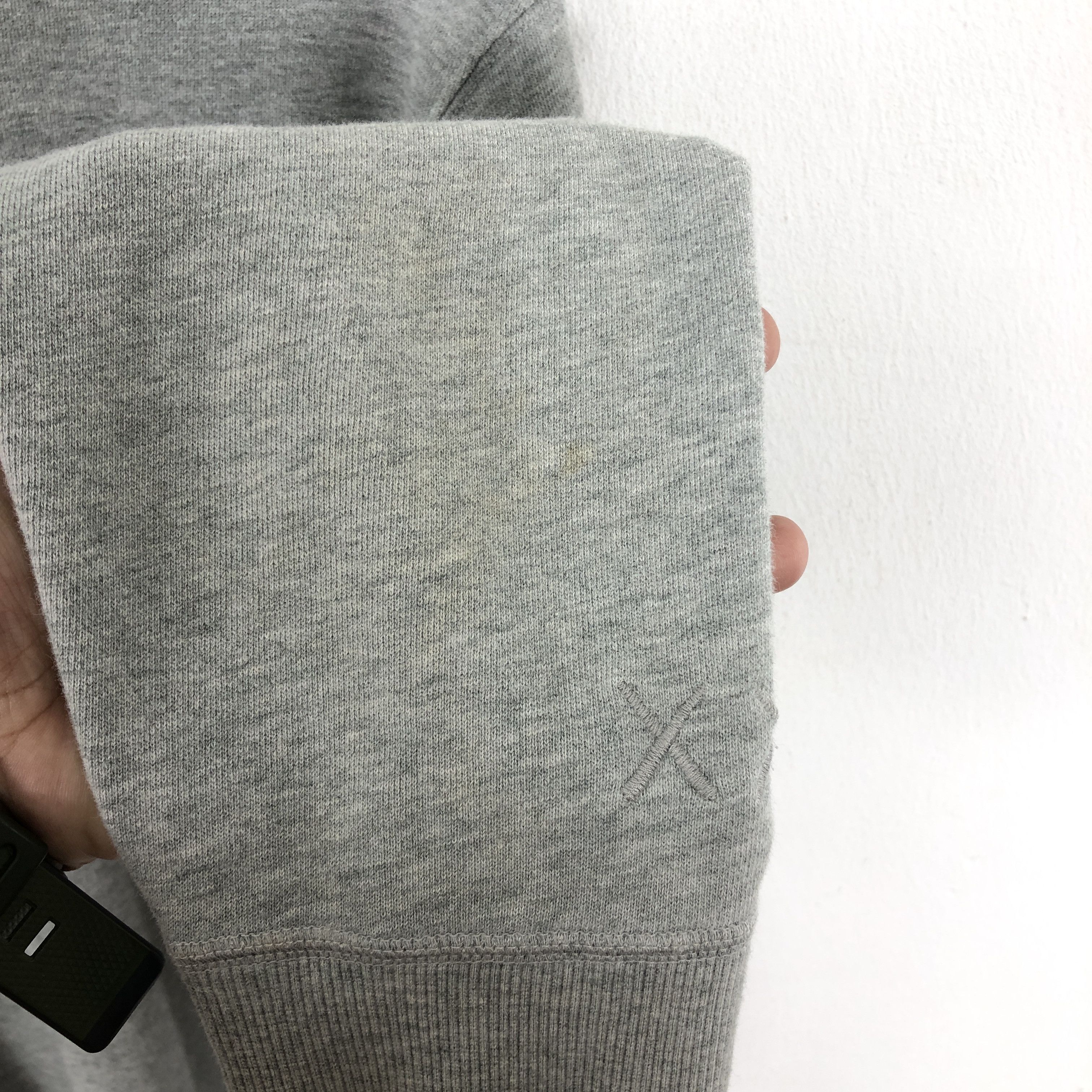 Kaws × Uniqlo Uniqlo x Kaws x Sesame Street Sweatshirt Size US M / EU 48-50 / 2 - 5 Thumbnail