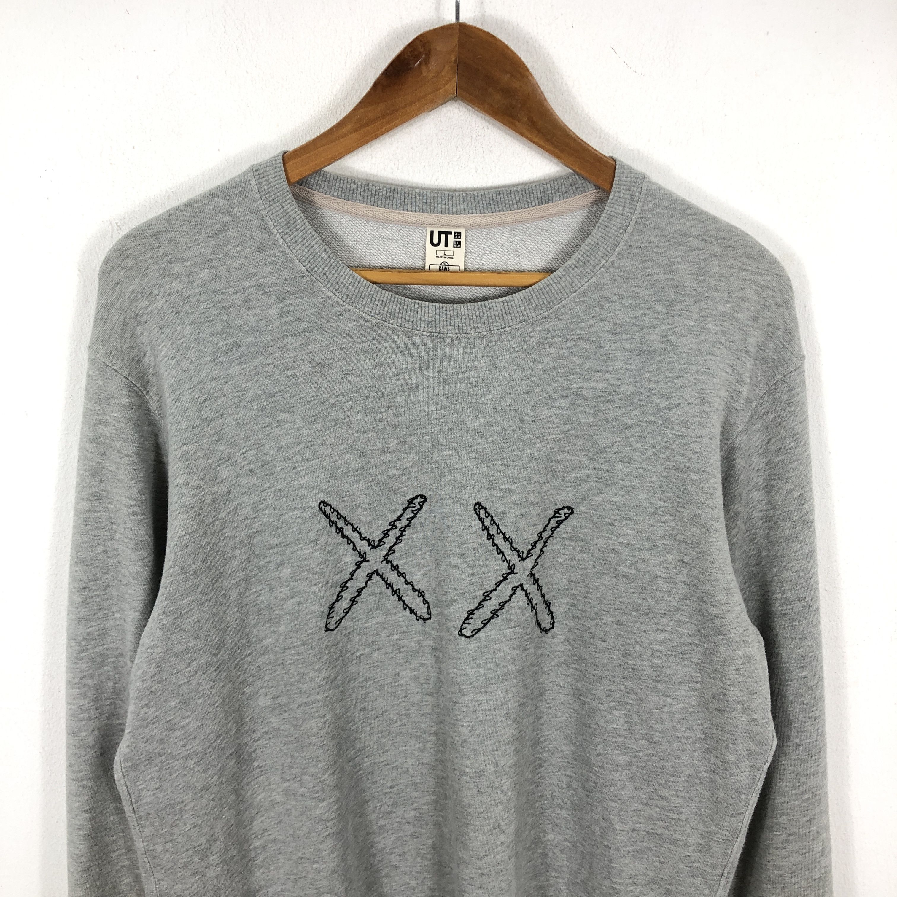 Kaws × Uniqlo Uniqlo x Kaws x Sesame Street Sweatshirt Size US M / EU 48-50 / 2 - 3 Thumbnail