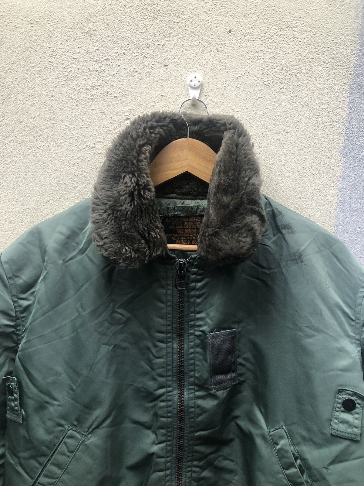 IDEA 🟢Us Air Force Sherpa Distressed Green Bomber Jackets Size US M / EU 48-50 / 2 - 4 Thumbnail