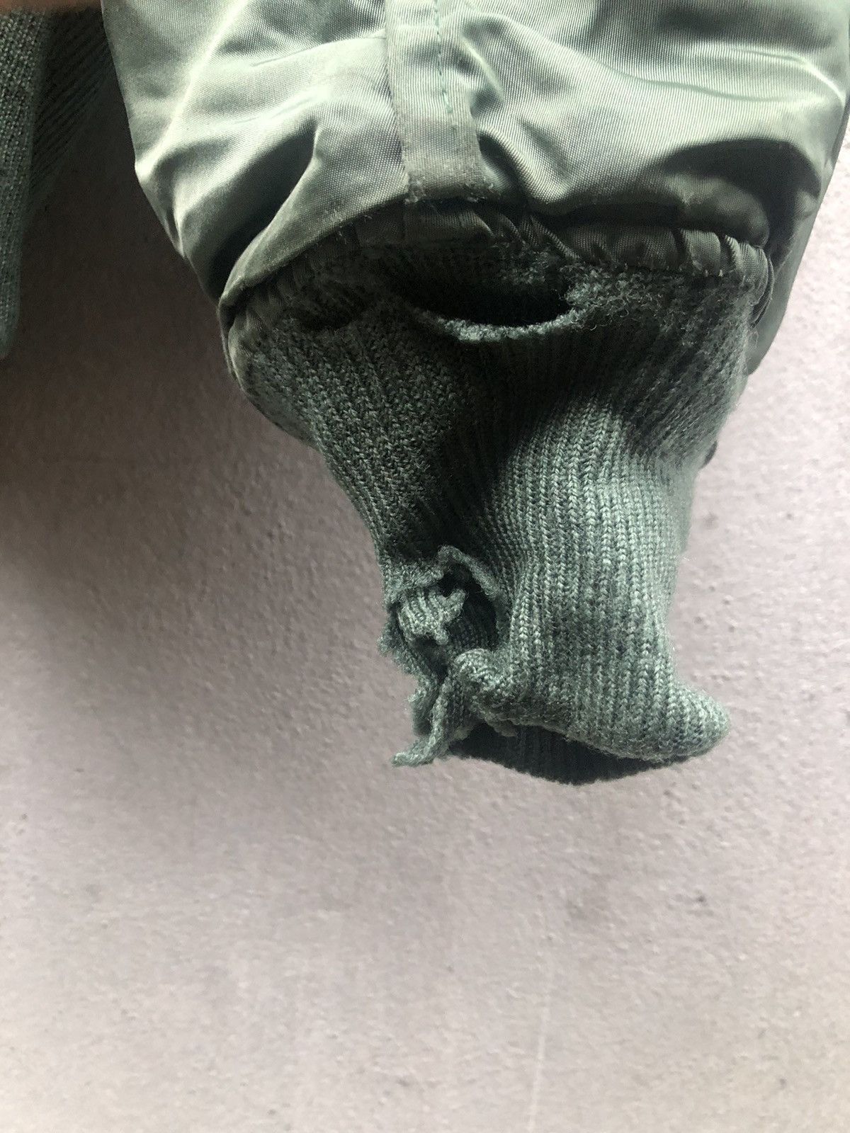 IDEA 🟢Us Air Force Sherpa Distressed Green Bomber Jackets Size US M / EU 48-50 / 2 - 7 Thumbnail