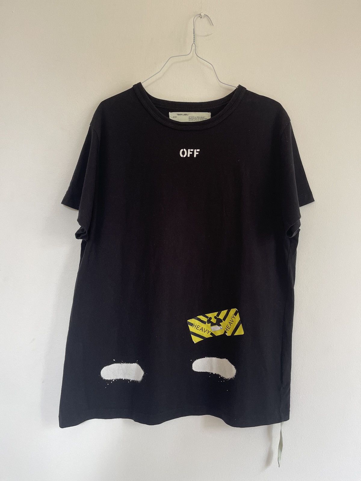 Off white spray paint TEE