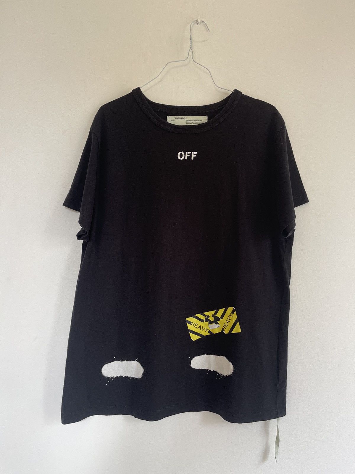 Off white spray paint TEE