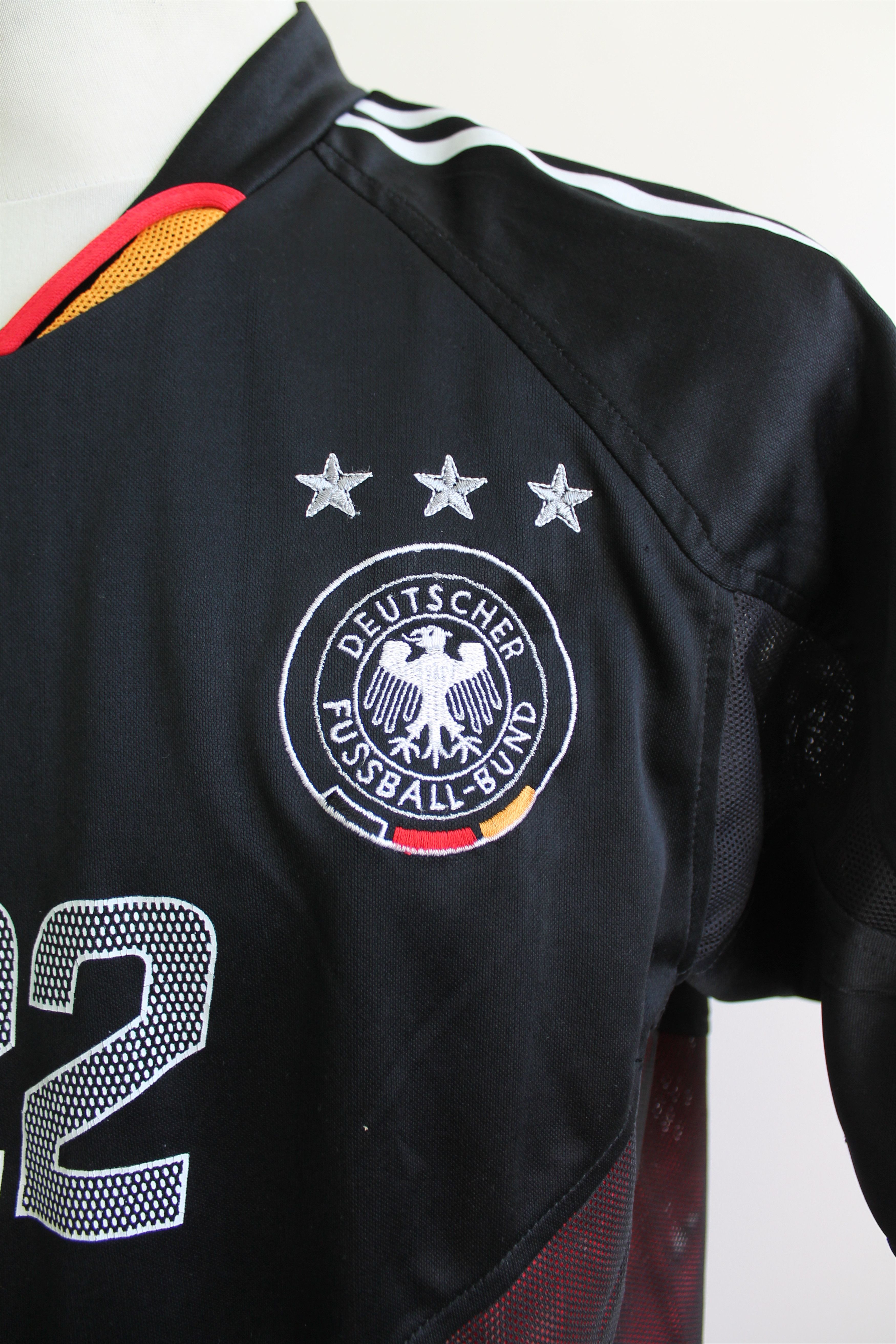 Vintage 2004 / 05 KURANYI 22 Germany Away REPLICA jersey shirt Size US L / EU 52-54 / 3 - 3 Thumbnail