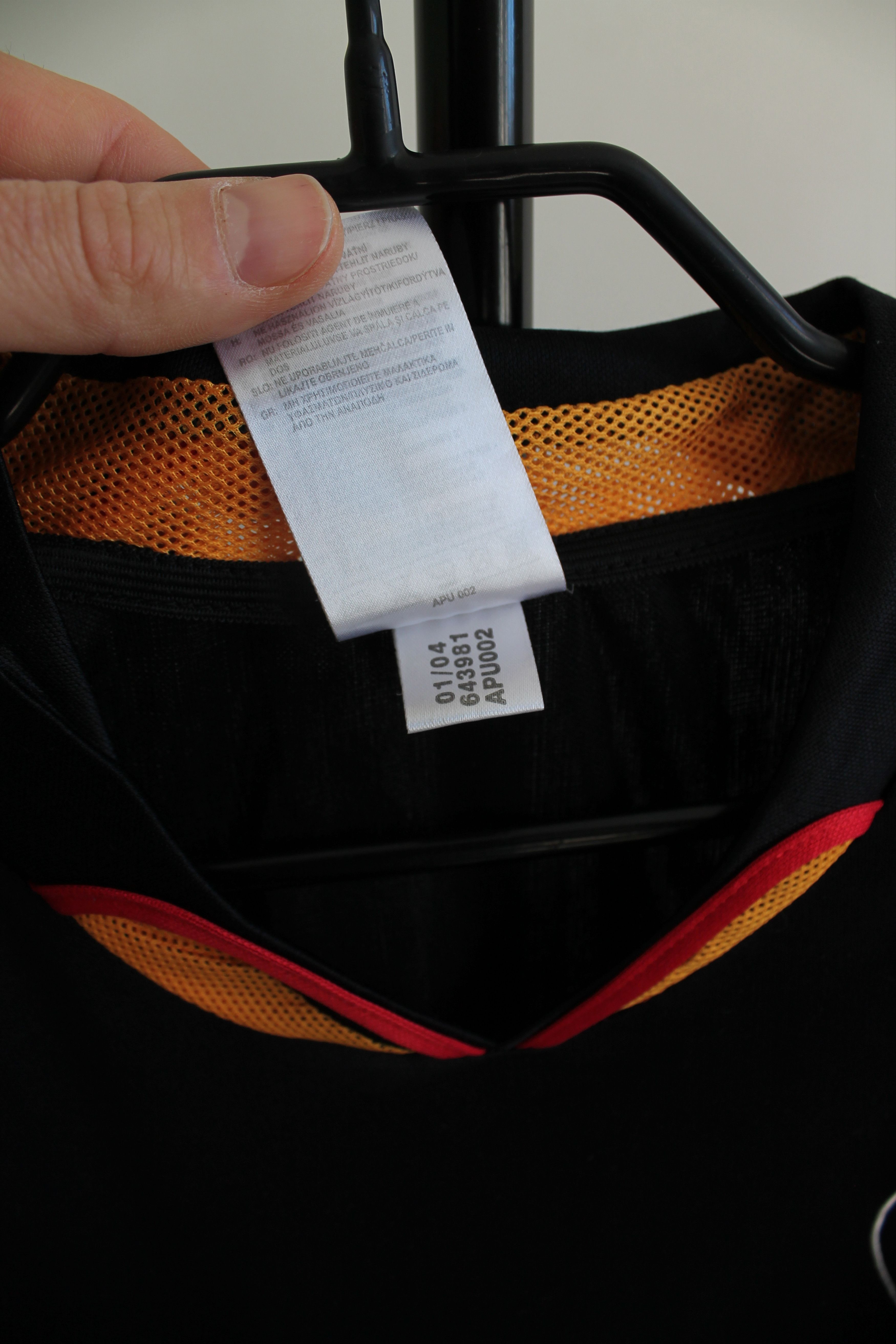 Vintage 2004 / 05 KURANYI 22 Germany Away REPLICA jersey shirt Size US L / EU 52-54 / 3 - 11 Thumbnail