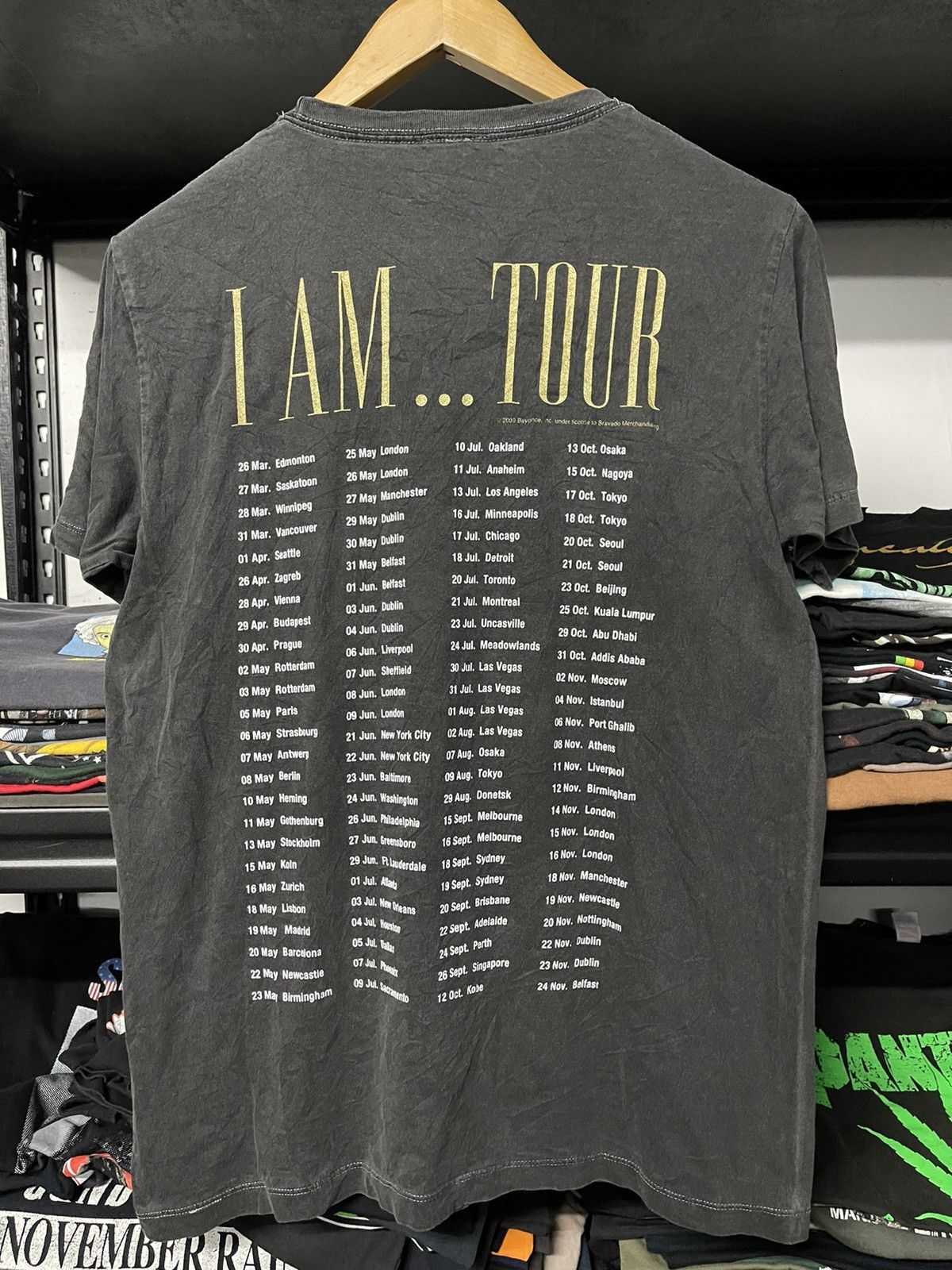 Rap Tees × Vintage Vintage Y2K Beyonce Tour Rap Tees Size US M / EU 48-50 / 2 - 4 Thumbnail