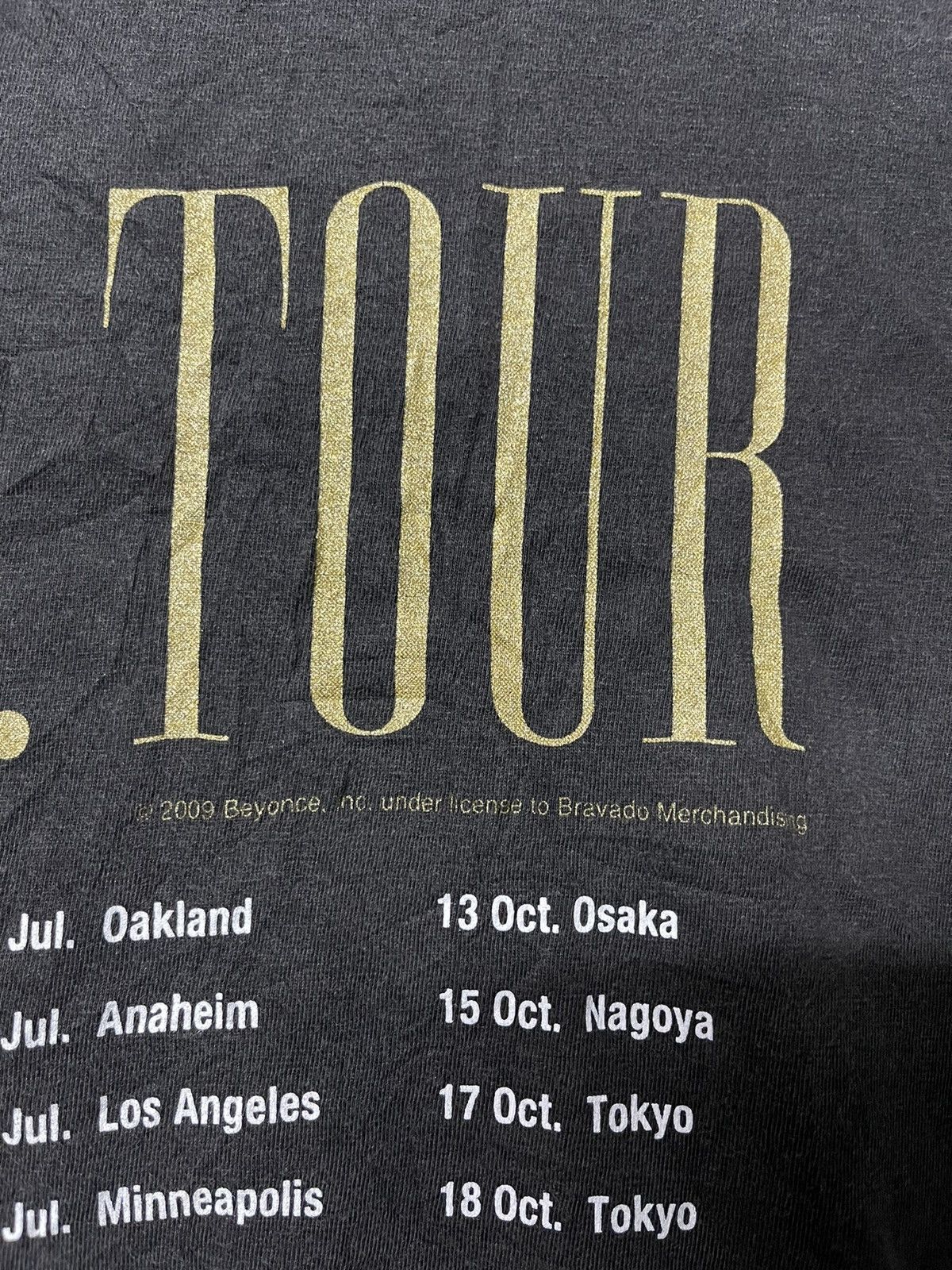 Rap Tees × Vintage Vintage Y2K Beyonce Tour Rap Tees Size US M / EU 48-50 / 2 - 5 Thumbnail