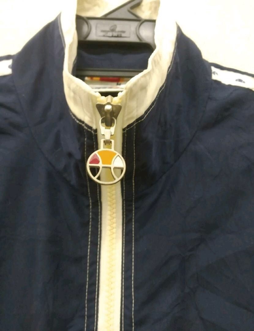 Ellesse Vintage Ellesse Embroidery Small Logo Light Jacket Size US L / EU 52-54 / 3 - 5 Thumbnail