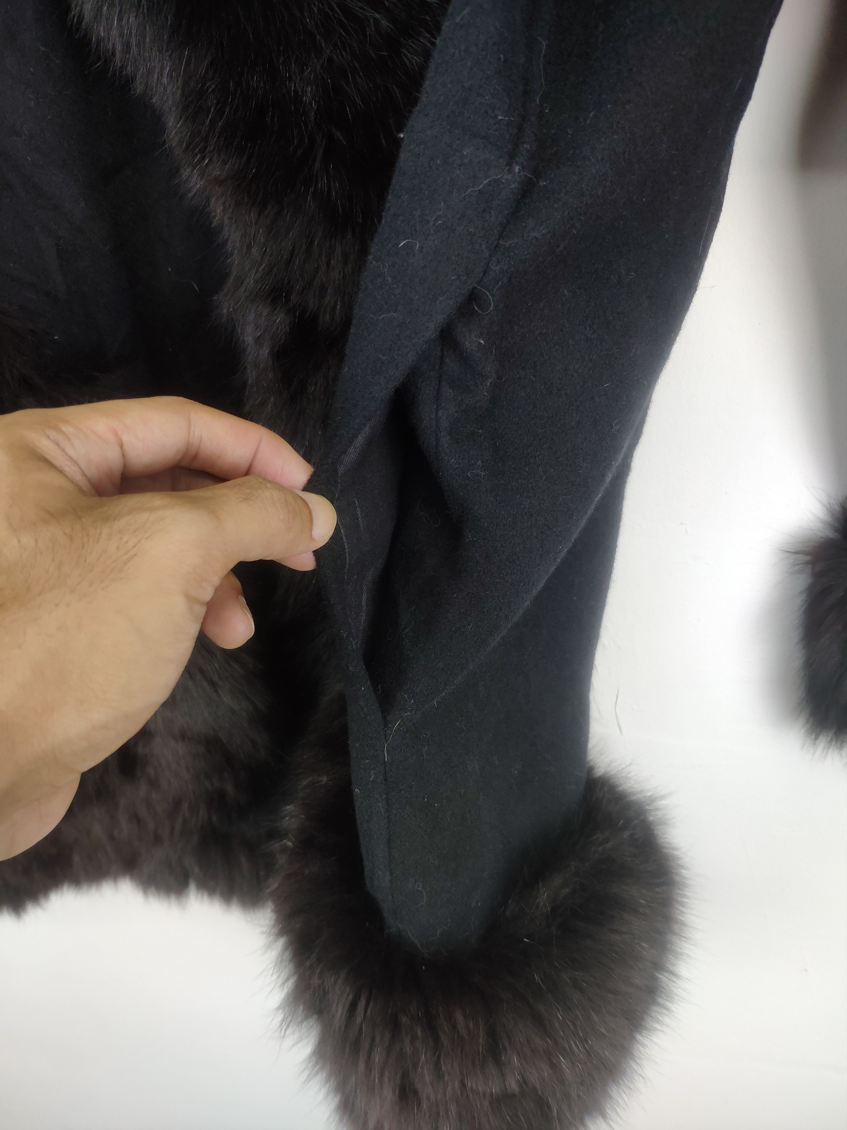 Designer × Japanese Brand OFFER 💥 Vintage Wool Faux Fur Cardigan Black Size L / US 10 / IT 46 - 12 Thumbnail