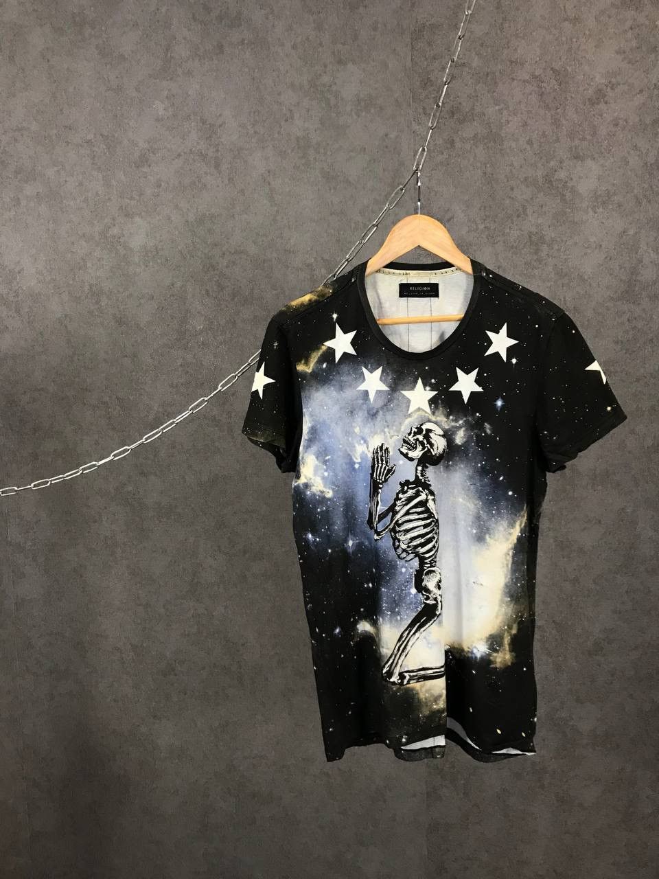 Other Religion skulls overprinted tee Size US S / EU 44-46 / 1 - 1 Thumbnail