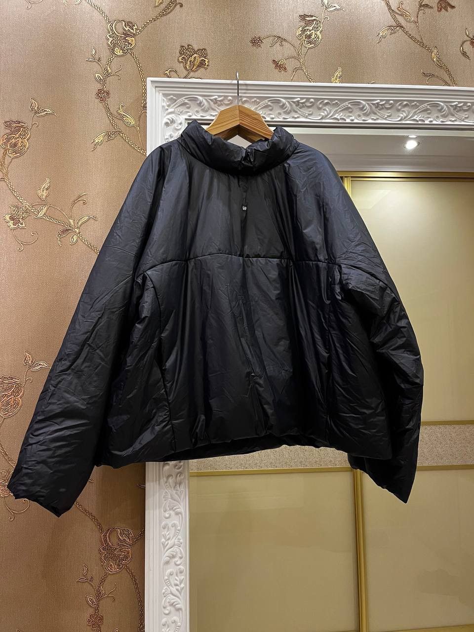 Gap × Kanye West Yeezy Gap Mock Neck Pullover Size S Black Balenciaga Jacket Size US S / EU 44-46 / 1 - 7 Thumbnail