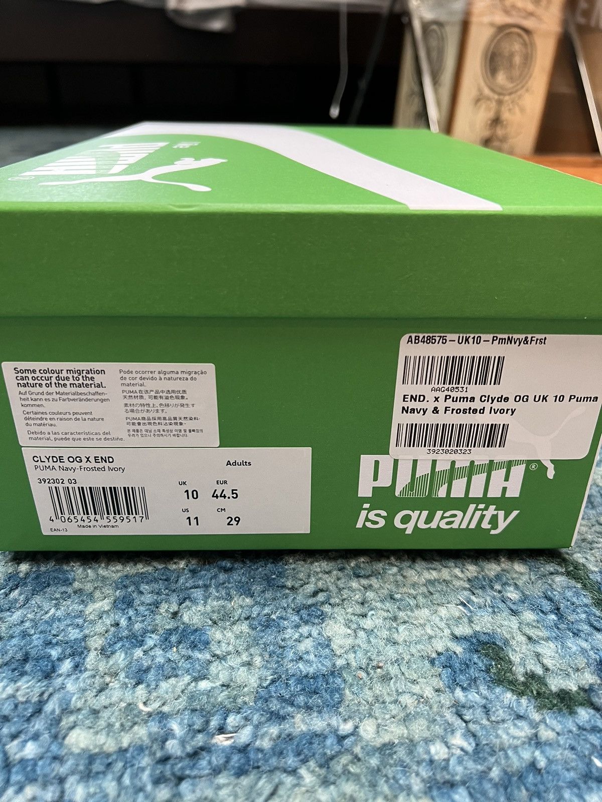 END. × Puma END. X Puma Clyde OG 300 Pairs Size US 11 / EU 44 - 11 Thumbnail