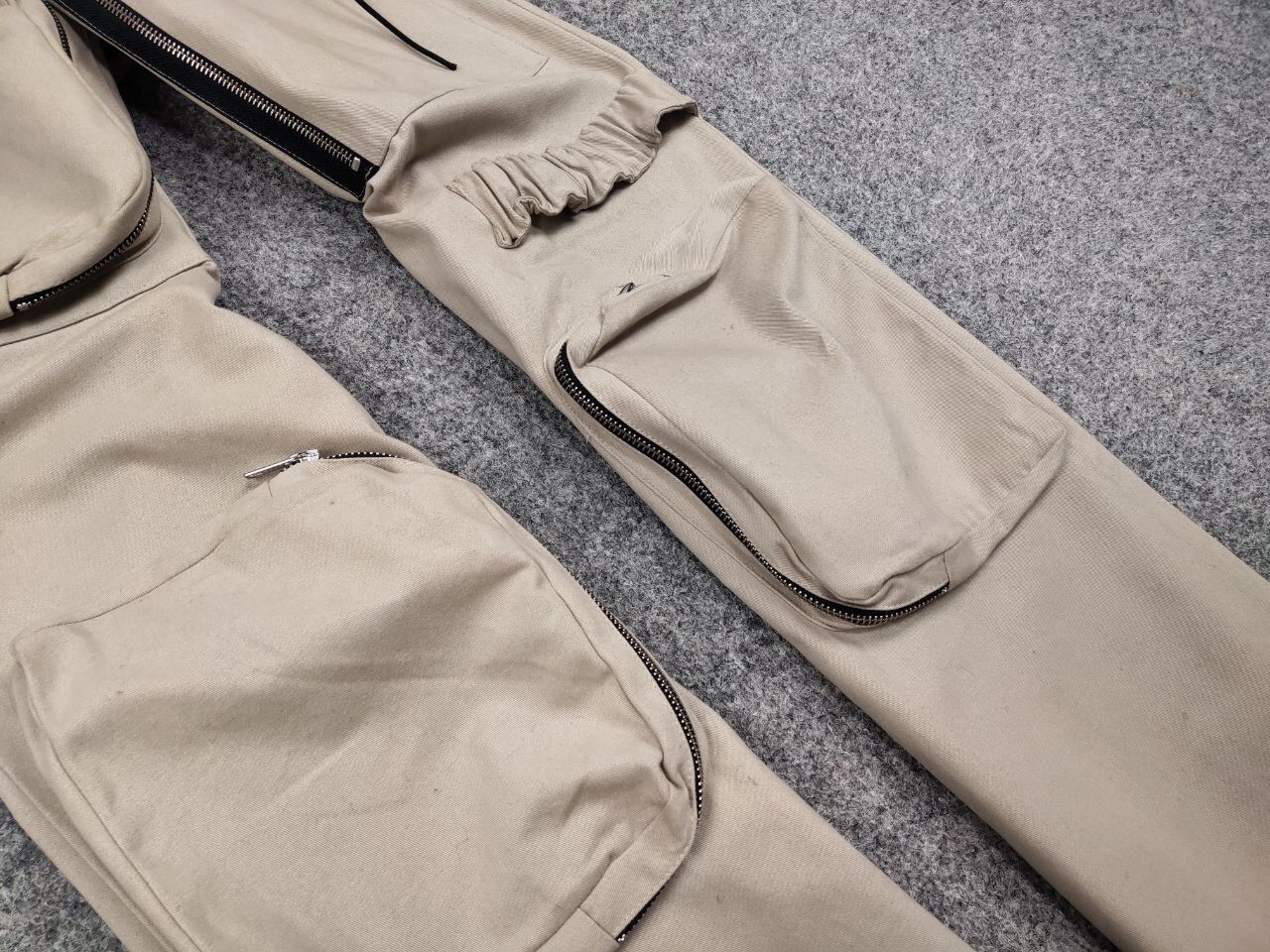Japanese Brand Vintage 90's Japanese Baggy Multi Pocket Zip Cargo Pants Size US 34 / EU 50 - 11 Thumbnail