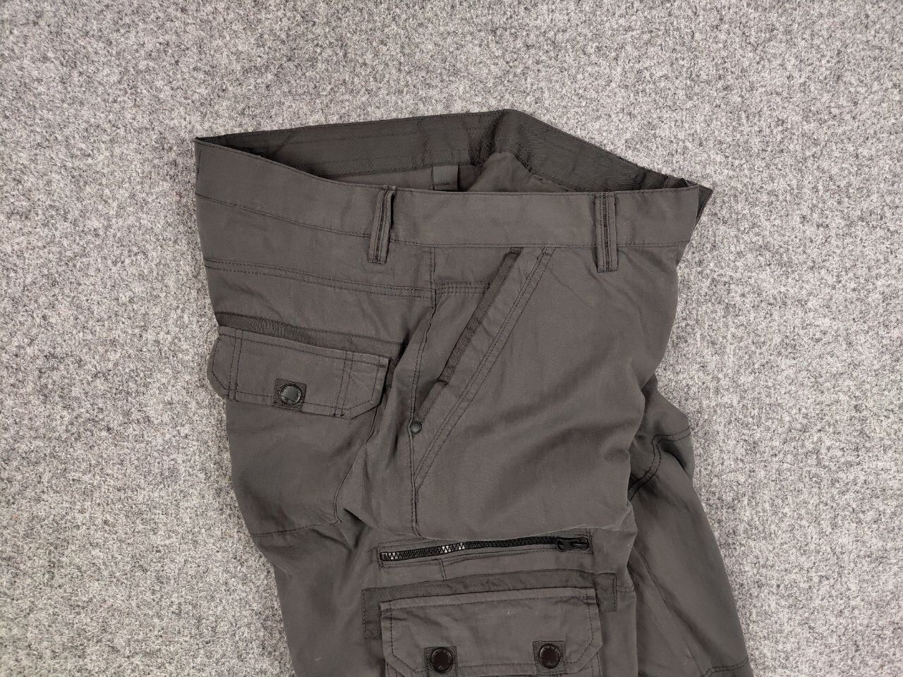 Japanese Brand Vintage 90's Japanese Baggy Multi Pocket Cargo Dark Pants Size US 34 / EU 50 - 18 Thumbnail