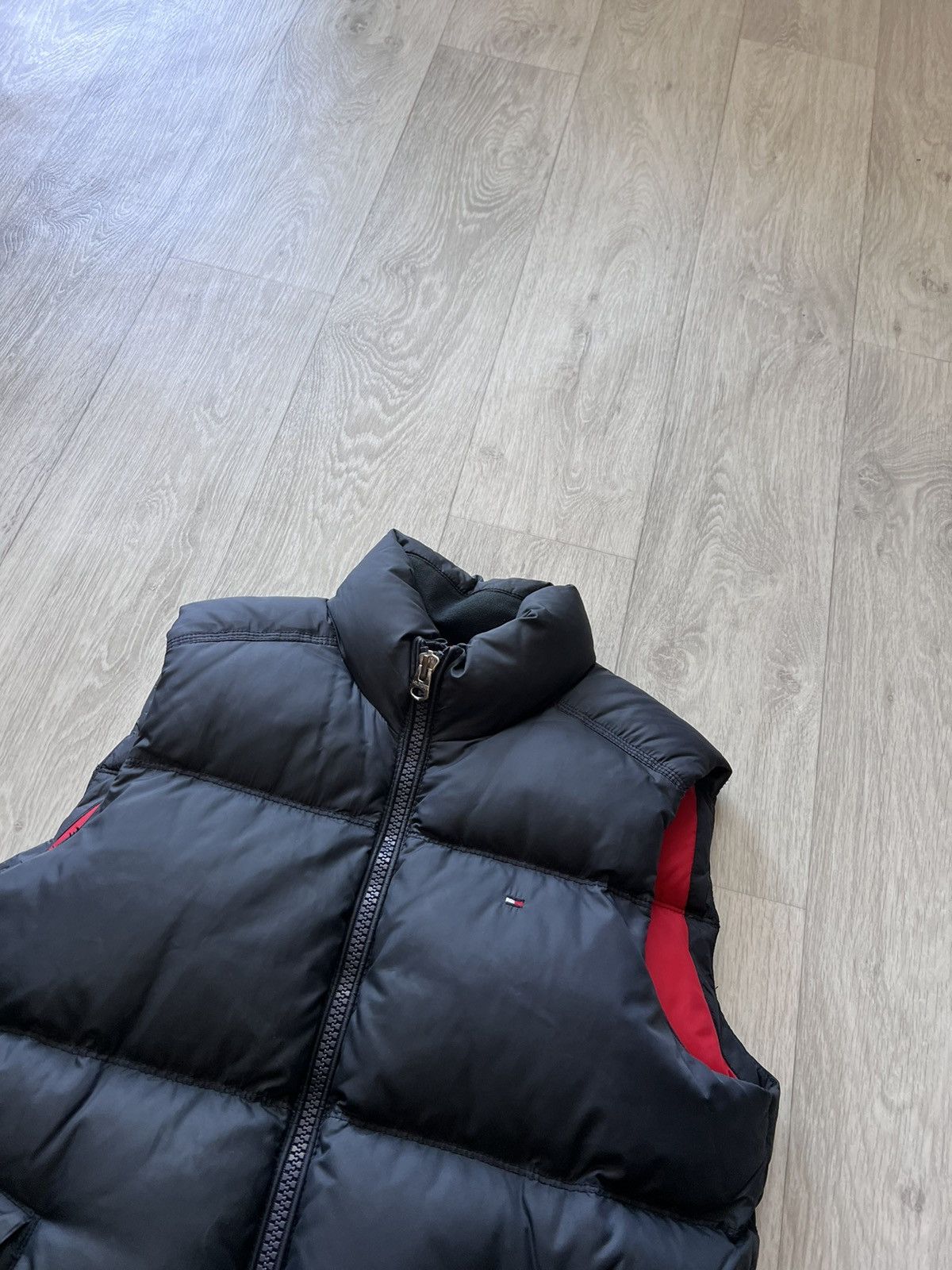Tommy Hilfiger Tommy Hilfiger Puffer Vest Jacket Size US M / EU 48-50 / 2 - 2 Thumbnail