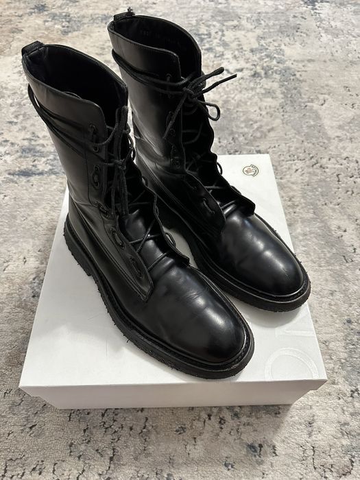 Dior store navigate boots