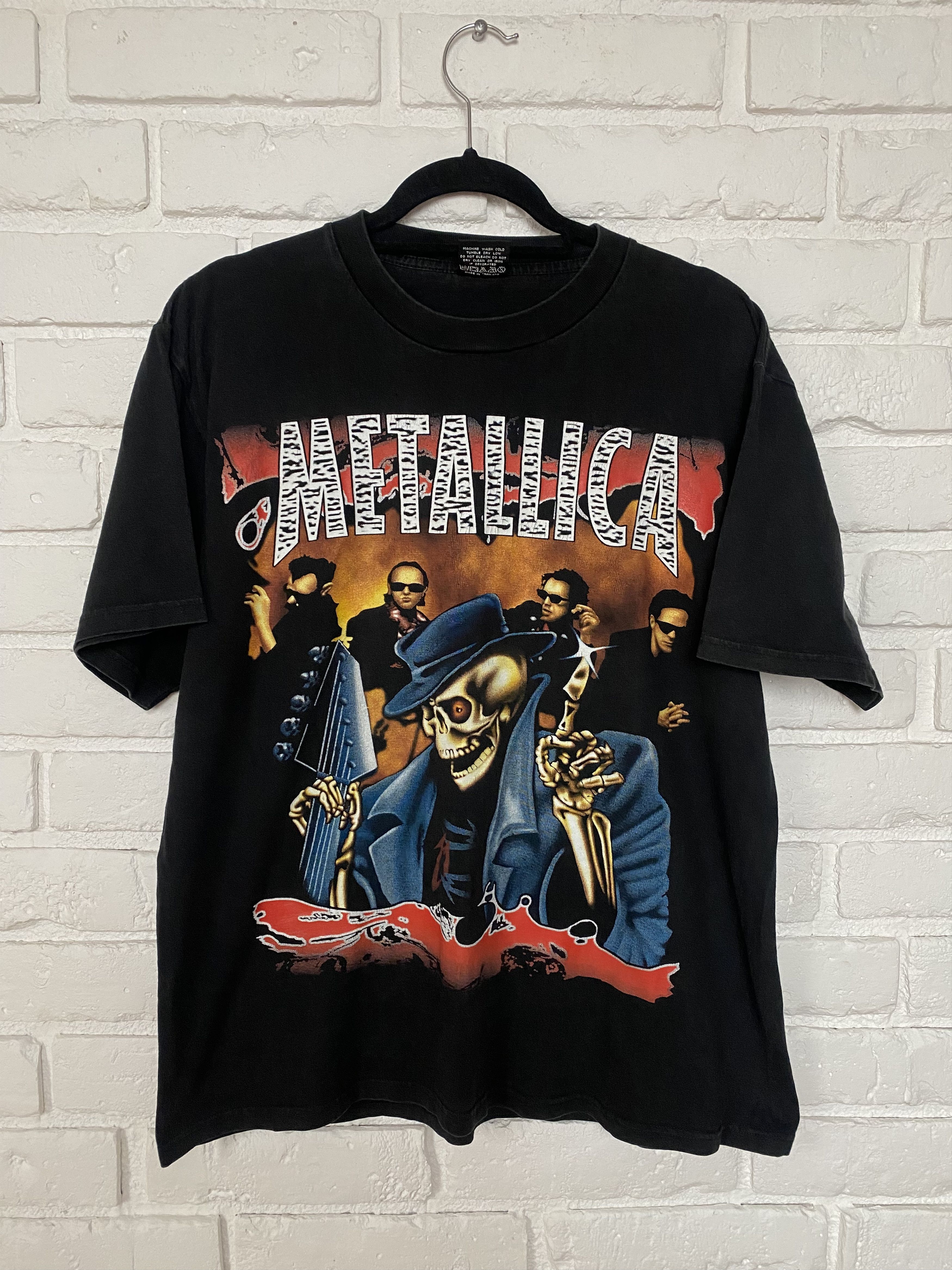 Black Metallica t-shirt L faded t-shirt skull