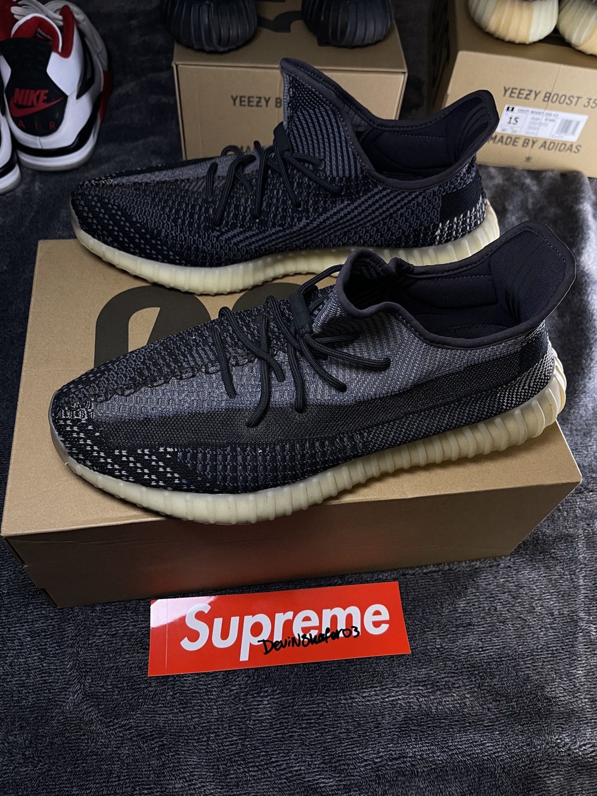 yeezy carbon adidas