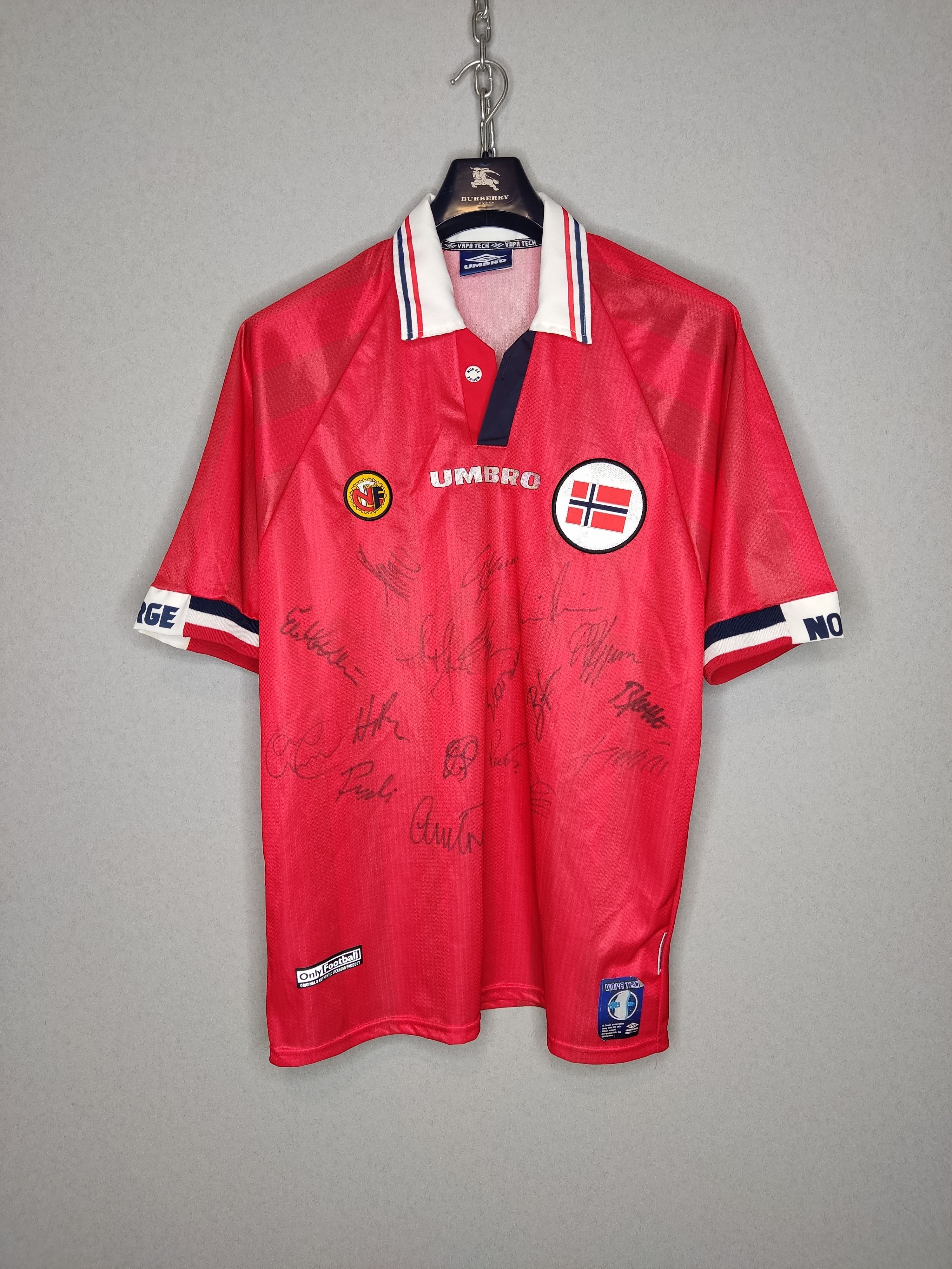 Camisa De Casa Umbro #14 Fk Mjølner Noruega Norge Kit Jersey Top