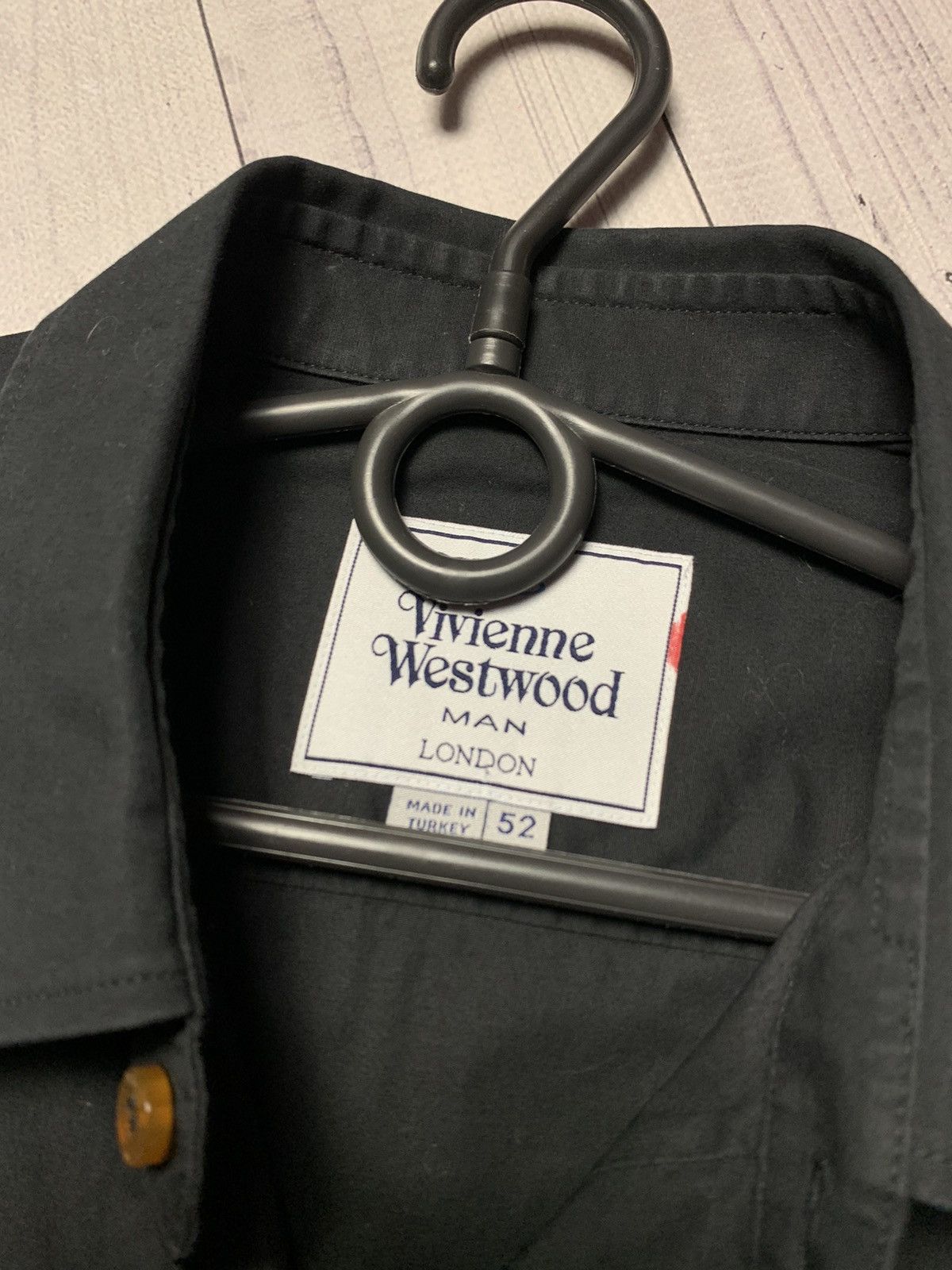 Vivienne Westwood Vintage Vivienne Westwood shirt logo size M/L black Size US L / EU 52-54 / 3 - 3 Thumbnail