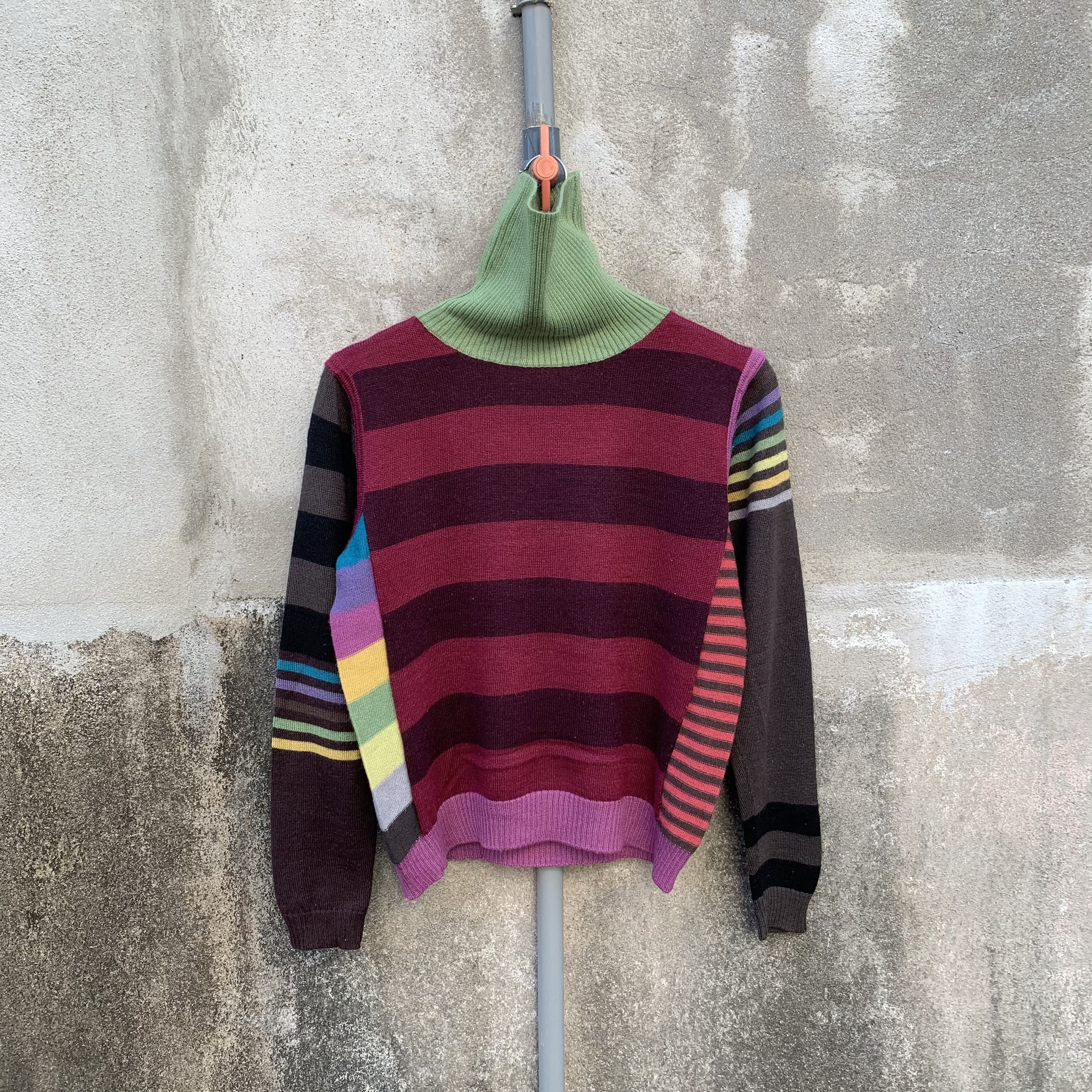Aran Isles Knitwear VALLETTA Japan Brand Knit Multicolor Crop Turtleneck Sweater Size US S / EU 44-46 / 1 - 1 Thumbnail