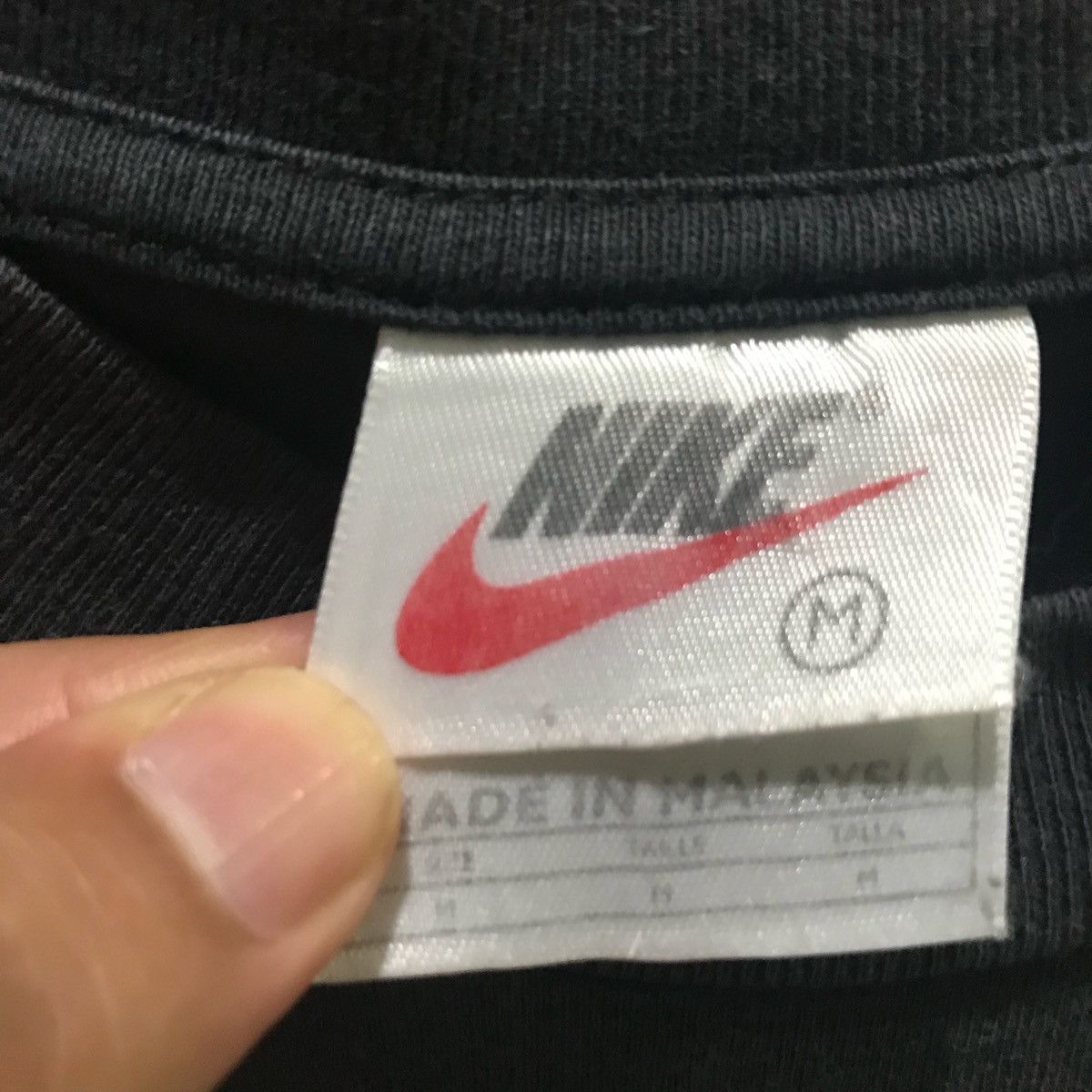 Nike × Vintage NIKE Short Sleeve T-Shirts Big Logo Size M Fits L Size US L / EU 52-54 / 3 - 6 Thumbnail