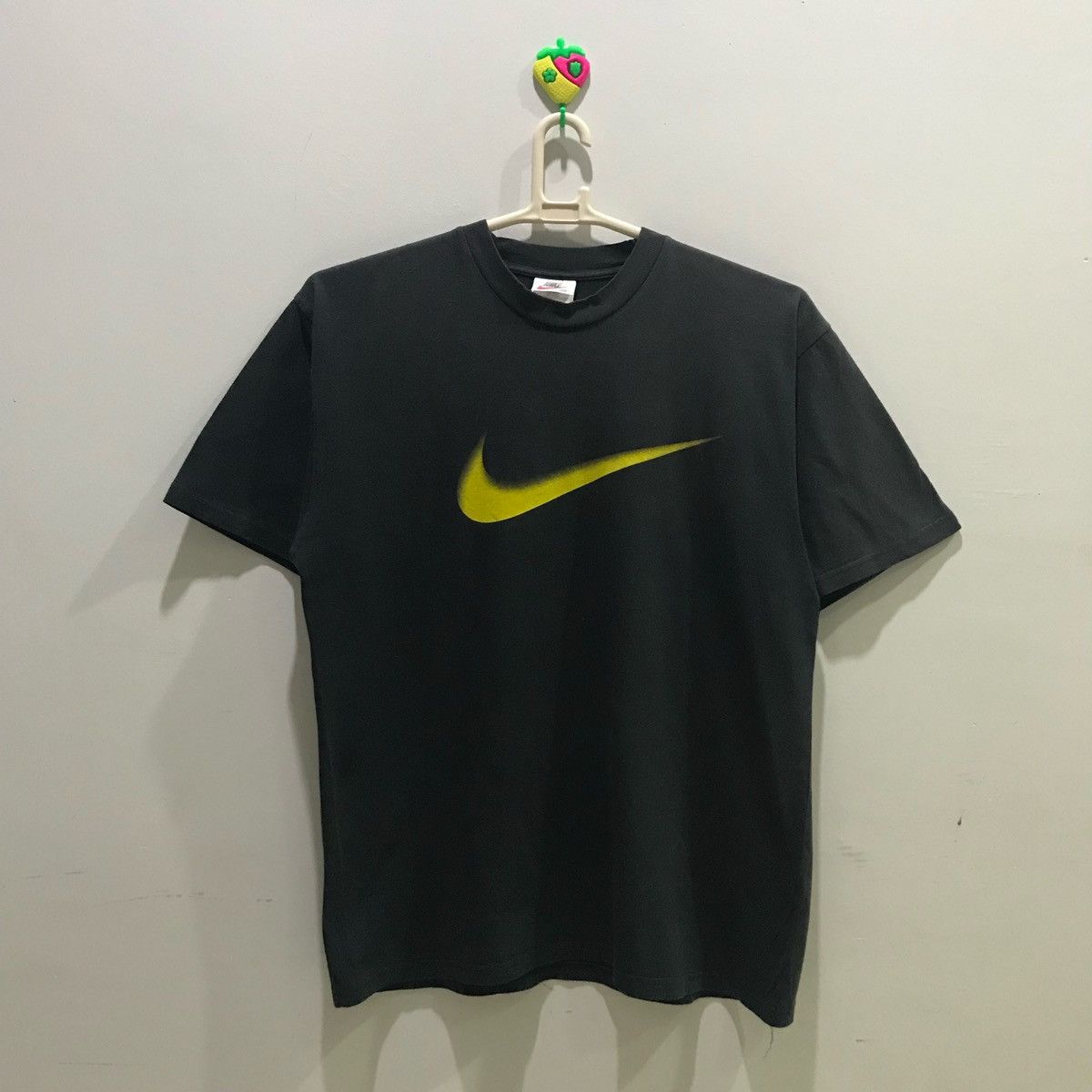 Nike × Vintage NIKE Short Sleeve T-Shirts Big Logo Size M Fits L Size US L / EU 52-54 / 3 - 1 Thumbnail