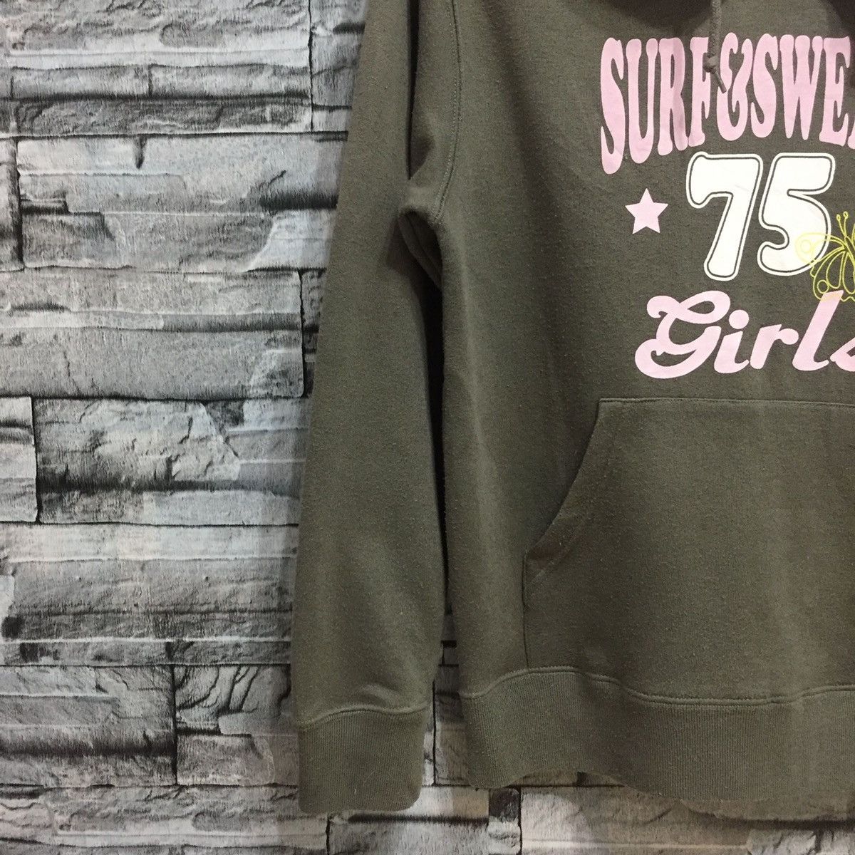 Vintage Vintage Surf & Sweats hoodie spellout 75 Girls Size M / US 6-8 / IT 42-44 - 4 Thumbnail