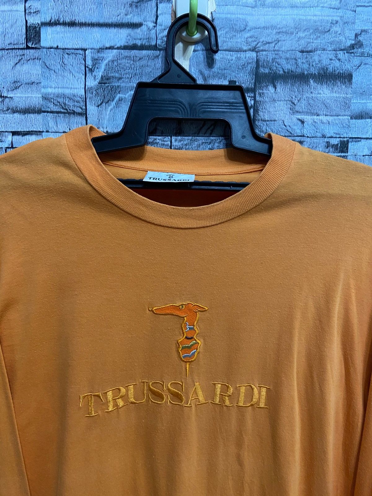 Trussardi Vintage Trussardi longsleeve big logo embroidered fit M Size US M / EU 48-50 / 2 - 2 Thumbnail