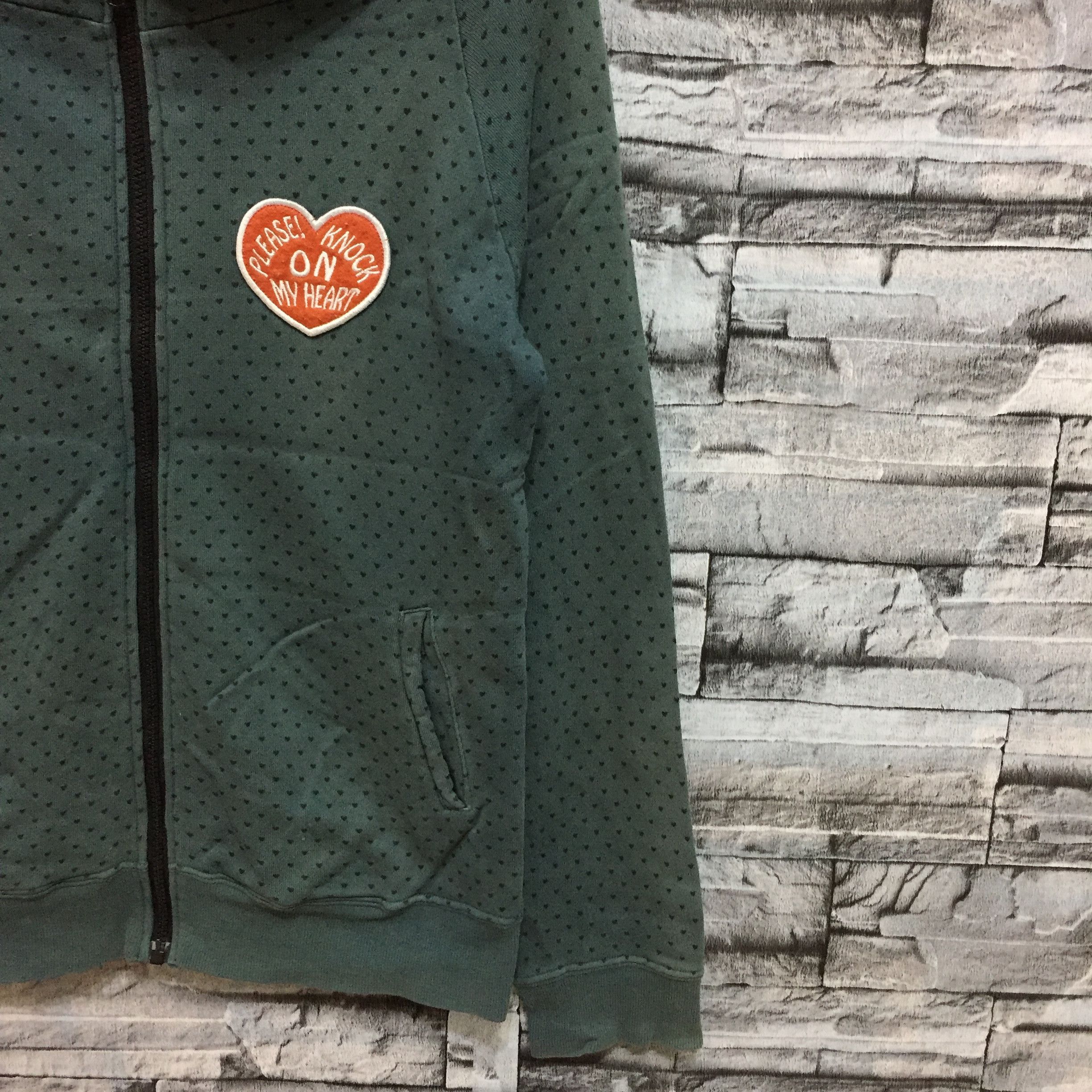 Japanese Brand Vintage BEAMS BOY Hoodie small logo love patchers fit S Size US S / EU 44-46 / 1 - 6 Thumbnail