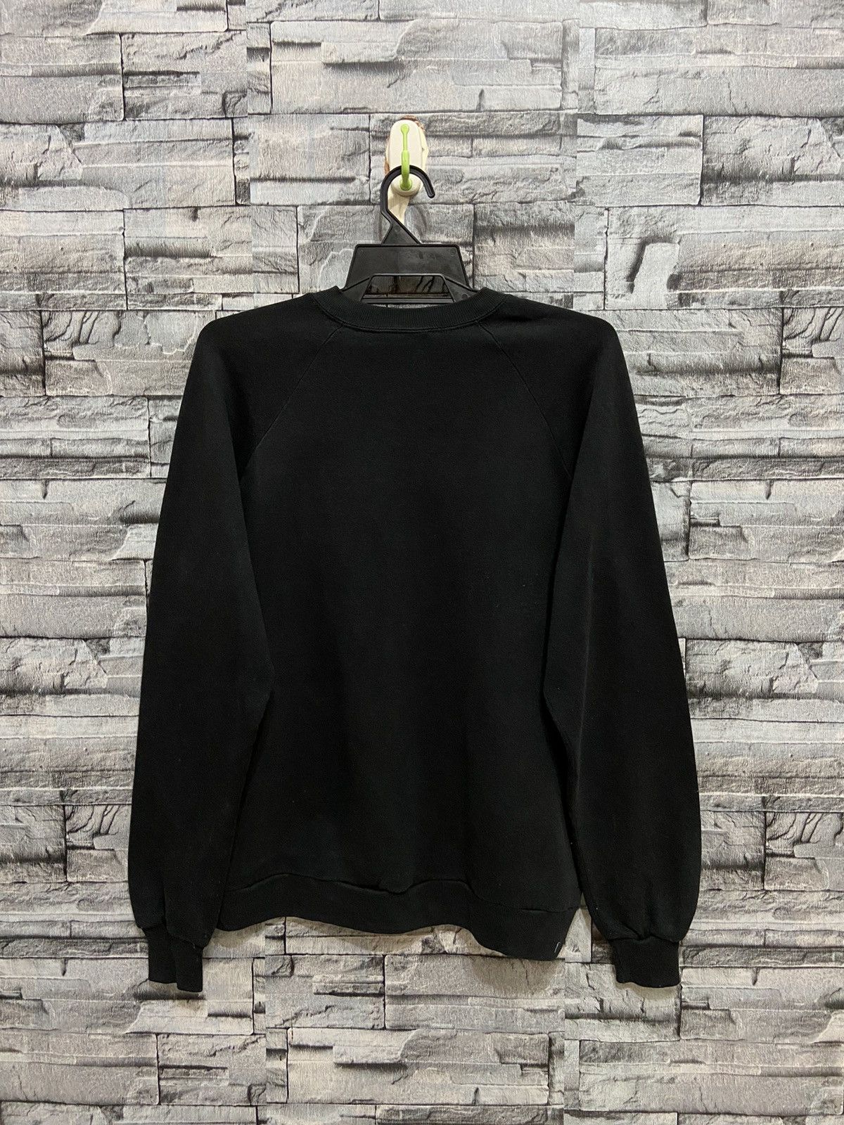Mickey Mouse Vintage Mickey Mouse sweatshirt Jarzees fit M Size US M / EU 48-50 / 2 - 7 Thumbnail