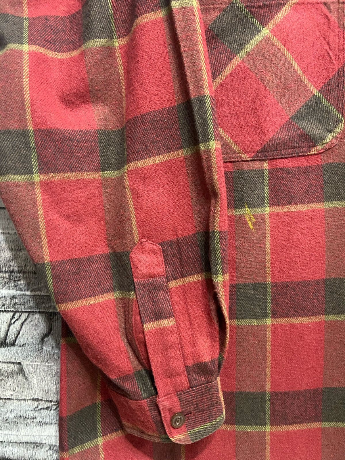 Japanese Brand Vintage Flannel Fire Flag double pocket plaid LL fit XL Size US XL / EU 56 / 4 - 4 Thumbnail