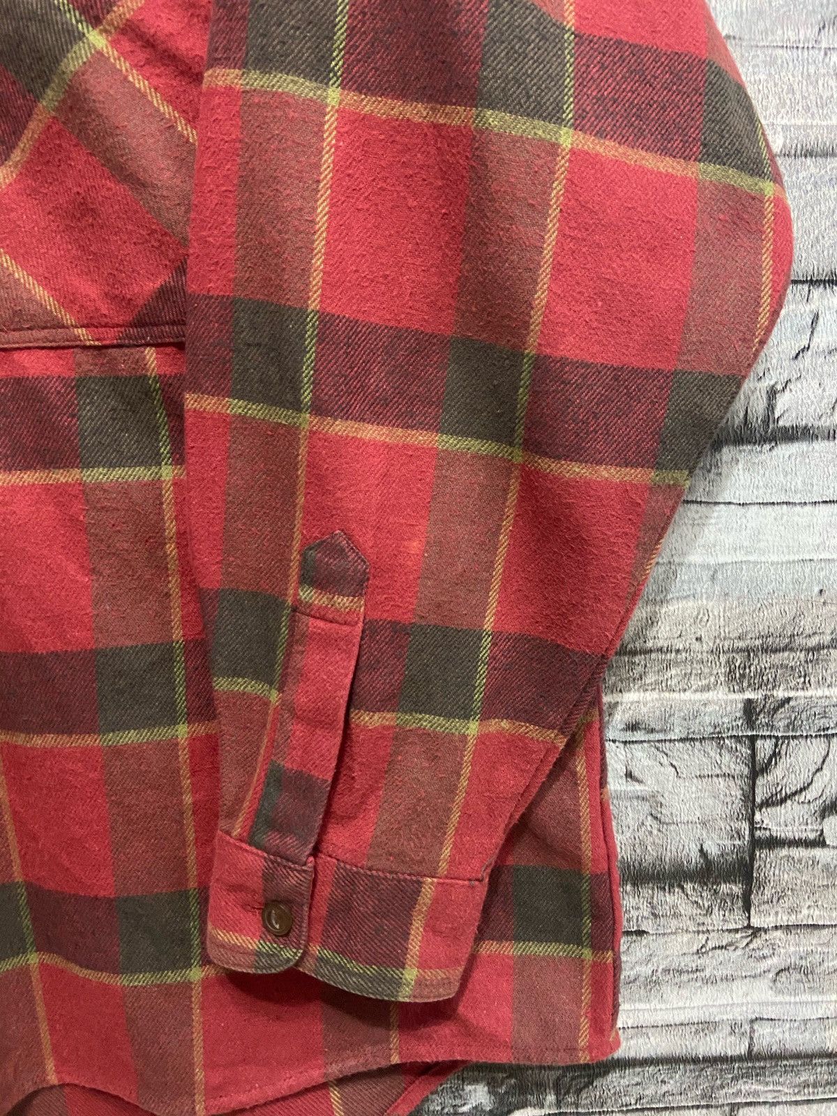 Japanese Brand Vintage Flannel Fire Flag double pocket plaid LL fit XL Size US XL / EU 56 / 4 - 6 Thumbnail