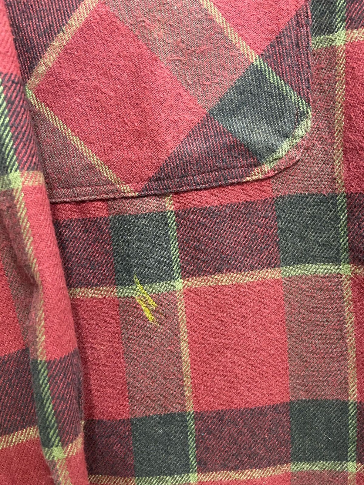 Japanese Brand Vintage Flannel Fire Flag double pocket plaid LL fit XL Size US XL / EU 56 / 4 - 5 Thumbnail