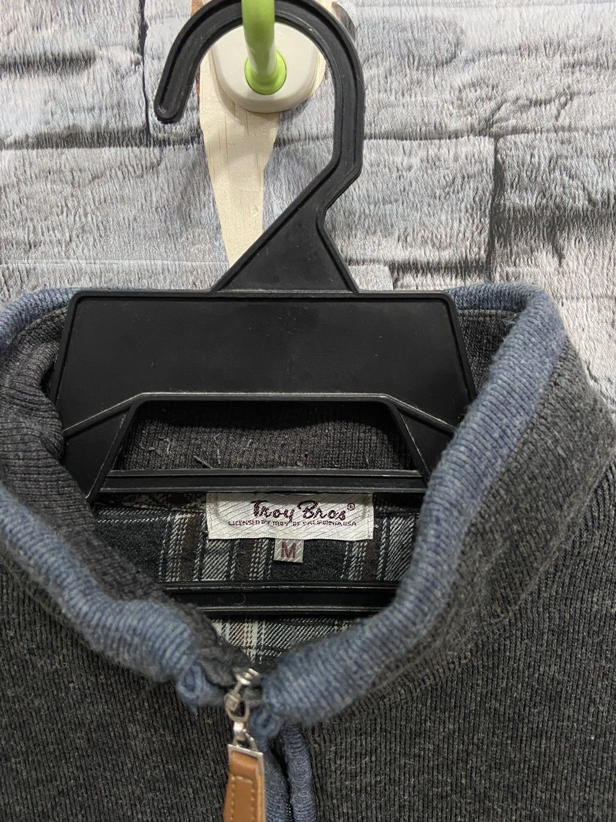 Vintage Vintage Troy Bros sweatshirt small logo embroidered Size US M / EU 48-50 / 2 - 3 Thumbnail
