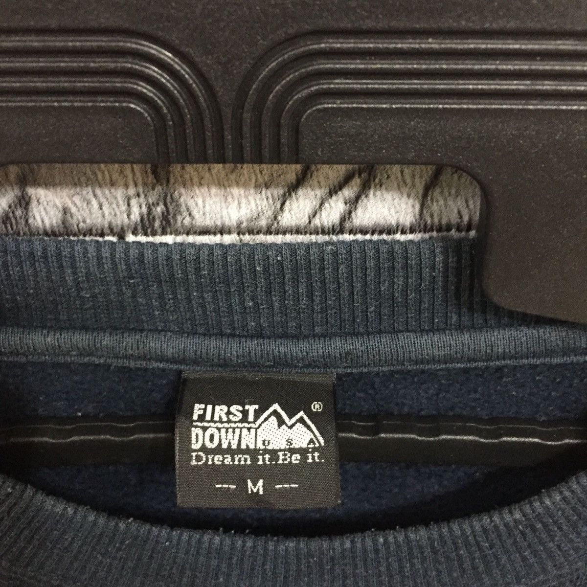 Vintage Vintage FIRST DOWN sweatshirt big logo size M fit L Size US L / EU 52-54 / 3 - 4 Thumbnail