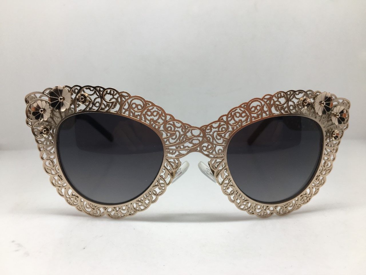 Vintage MOD ROCCOCO BAROQUE FLORALI FILIGREE RUNWAY SHOW SUNGLASSES Size ONE SIZE - 9 Thumbnail