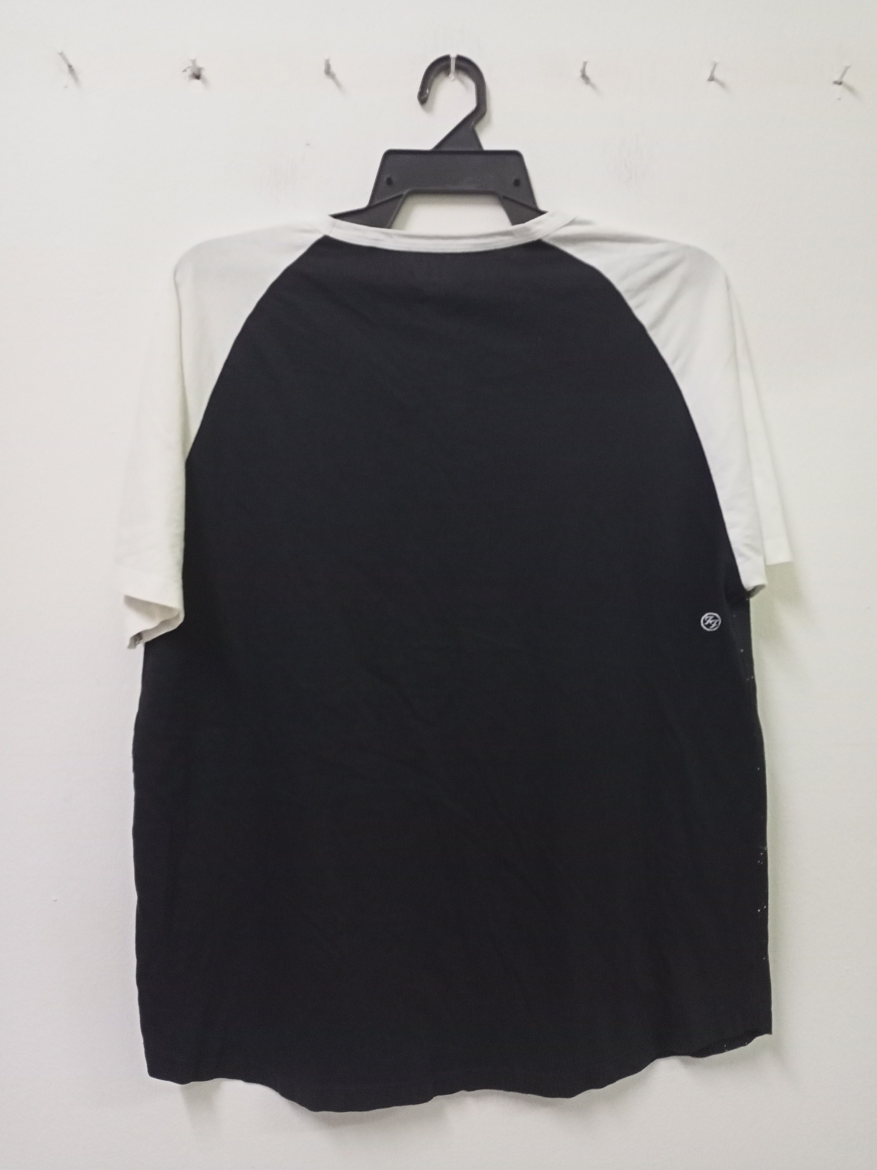 Band Tees × Japanese Brand Foo Fighters Band T shirt Size US M / EU 48-50 / 2 - 5 Thumbnail