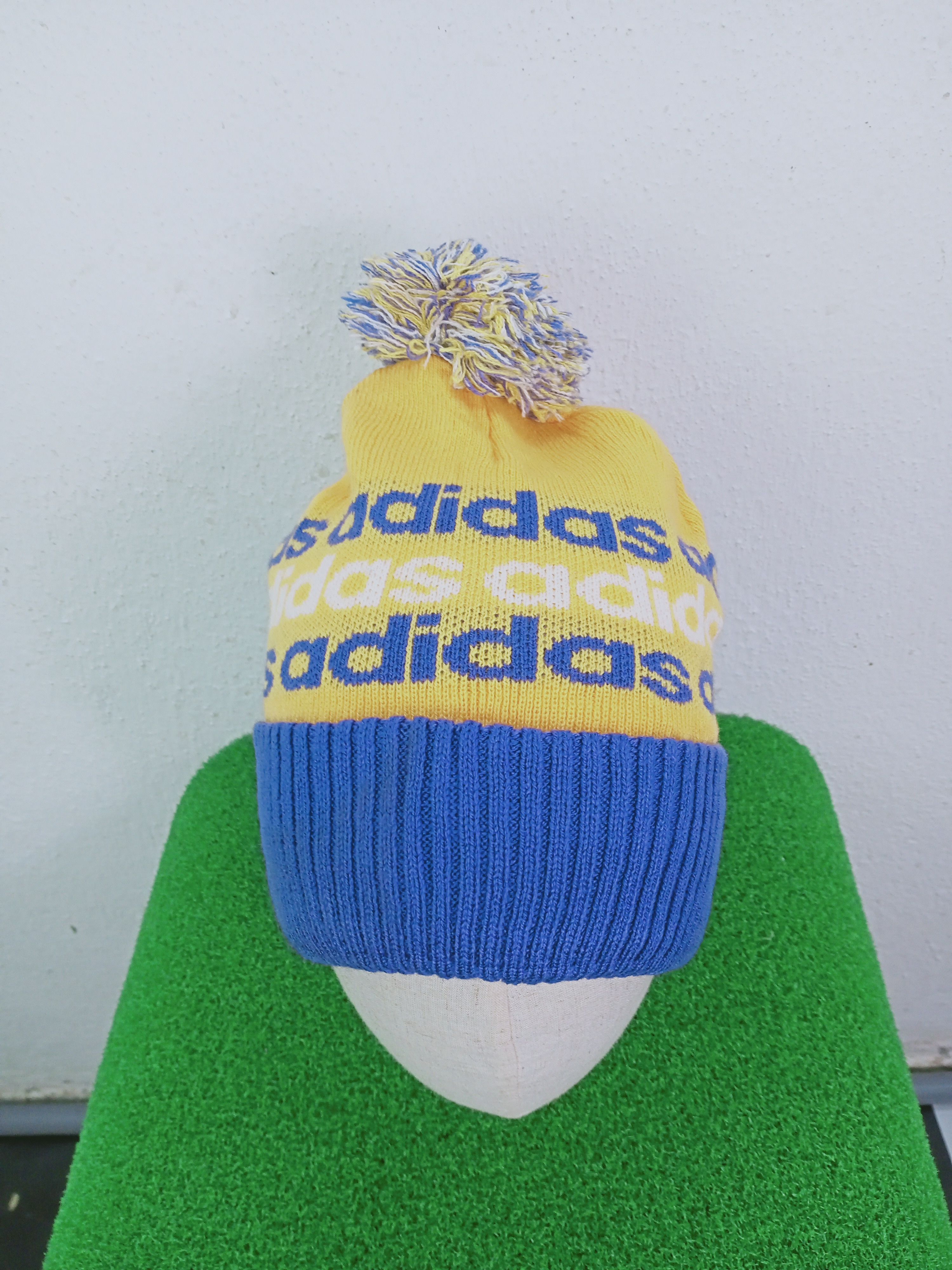 Adidas Adidas Beanie Hat Size ONE SIZE - 3 Thumbnail