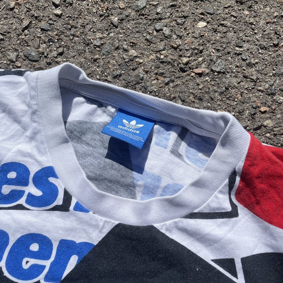 Adidas Vintage Y2K Adidas Tee Stripes Streetwear Hype Size US M / EU 48-50 / 2 - 4 Thumbnail