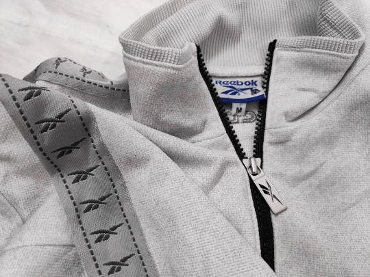 Reebok Vintage Reebok Side Tape Zip Up Sweater Jacket Size US M / EU 48-50 / 2 - 6 Thumbnail